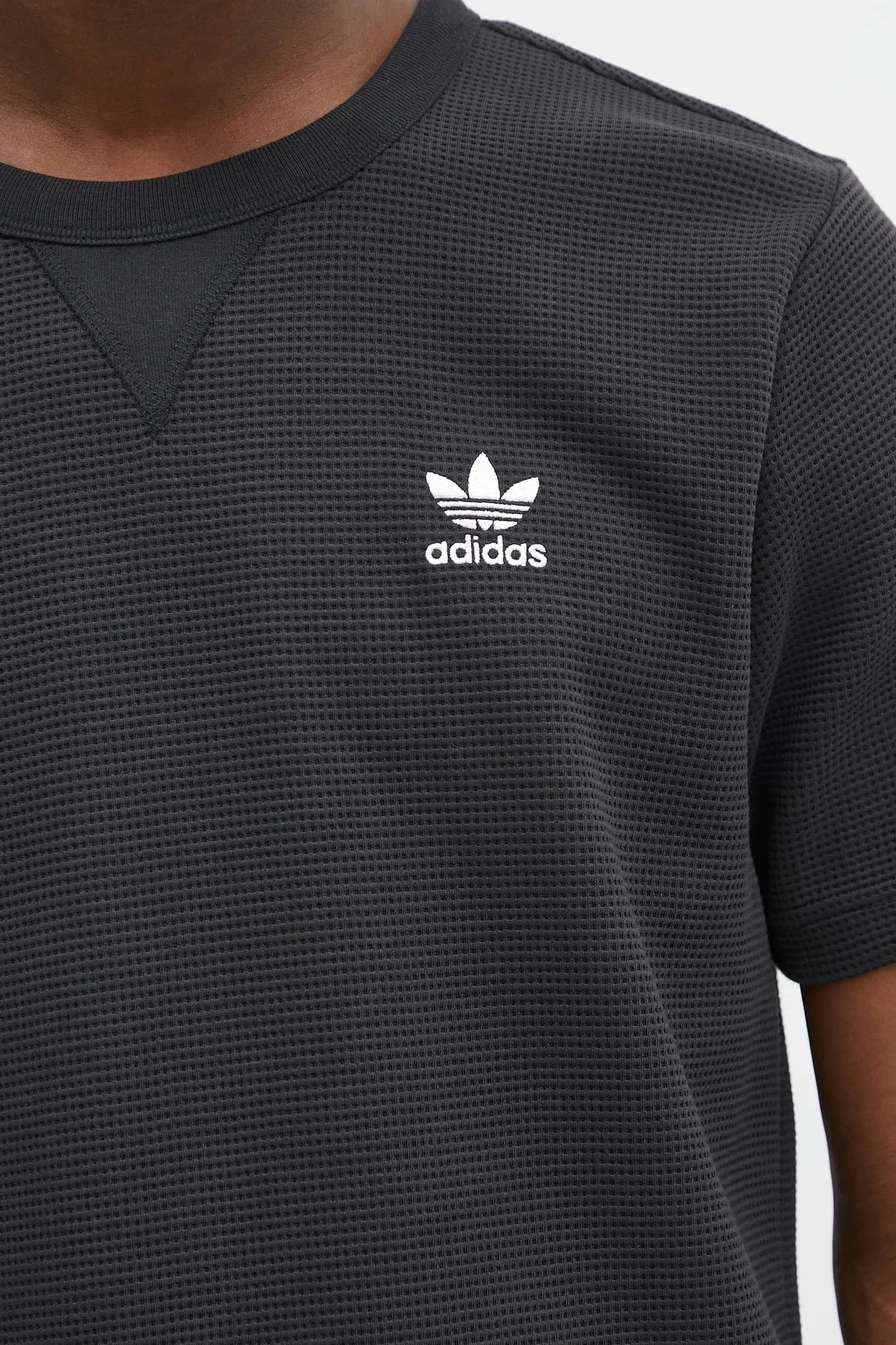 Футболка Essentials - фото 5