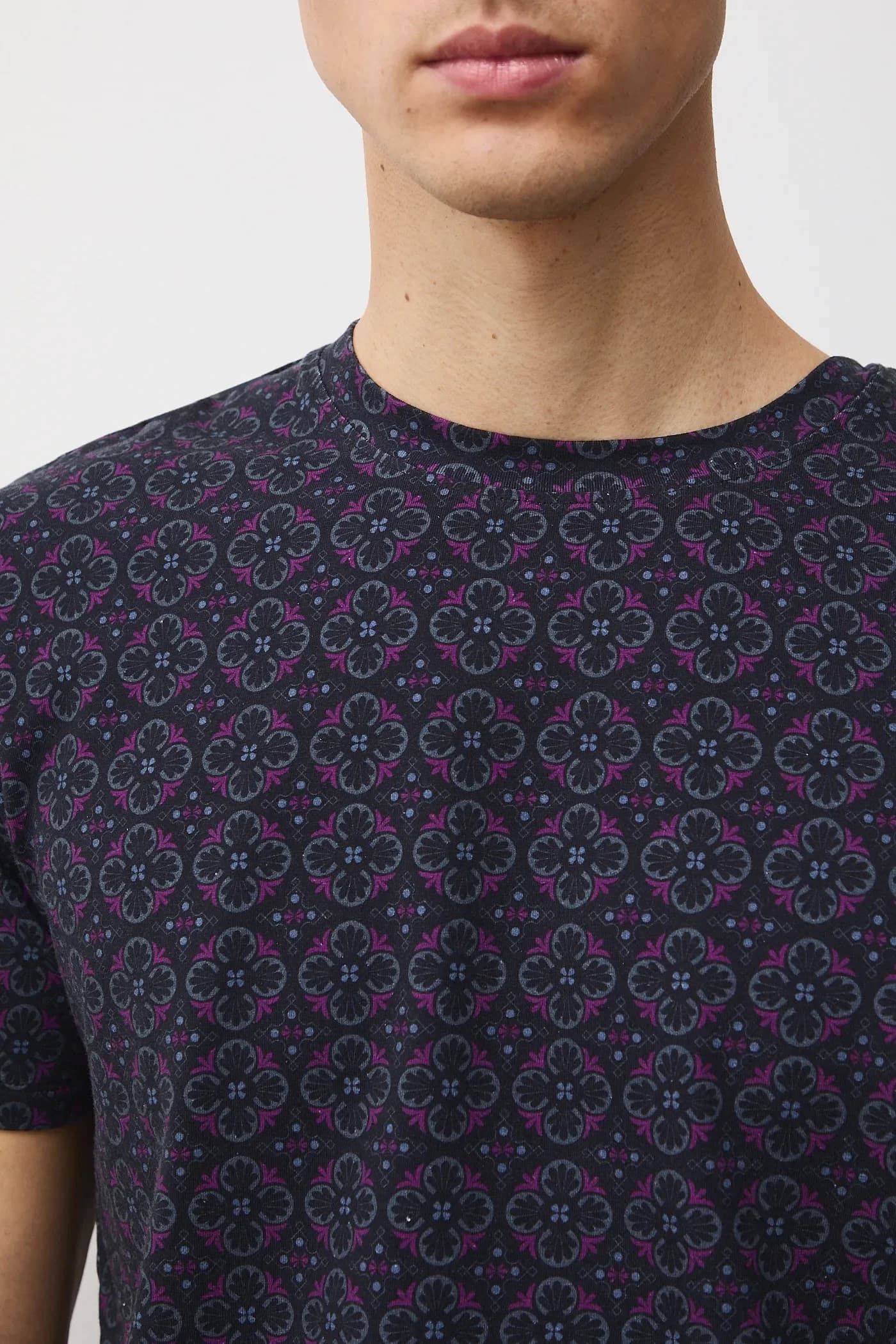 футболка - фото 5