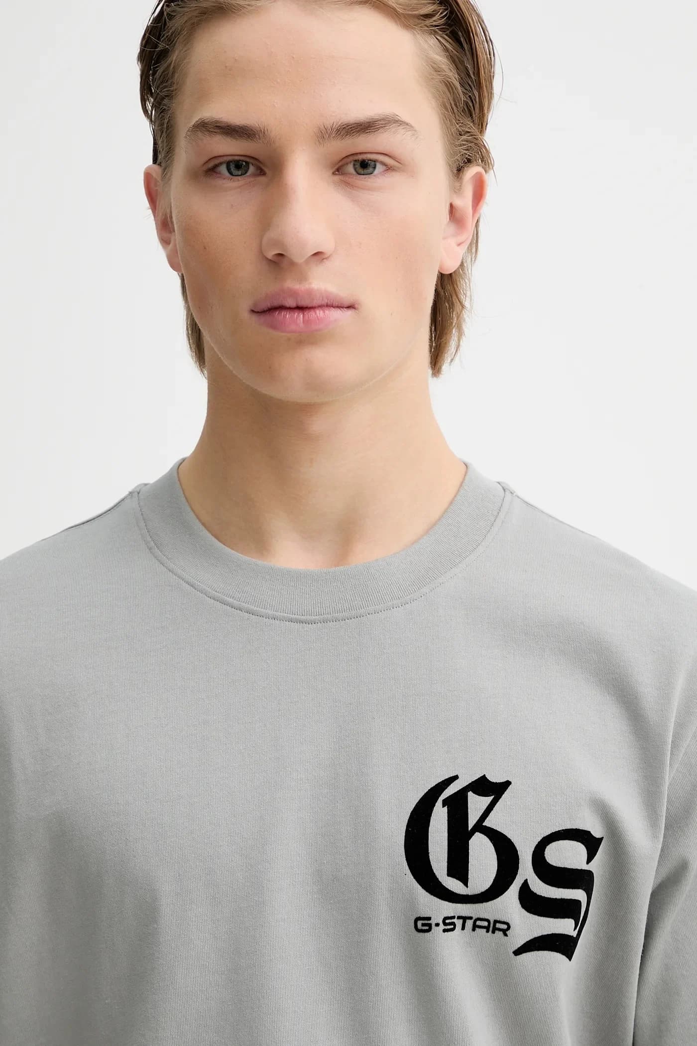 Свободная хлопковая футболка с флоковой спинкой - фото 4