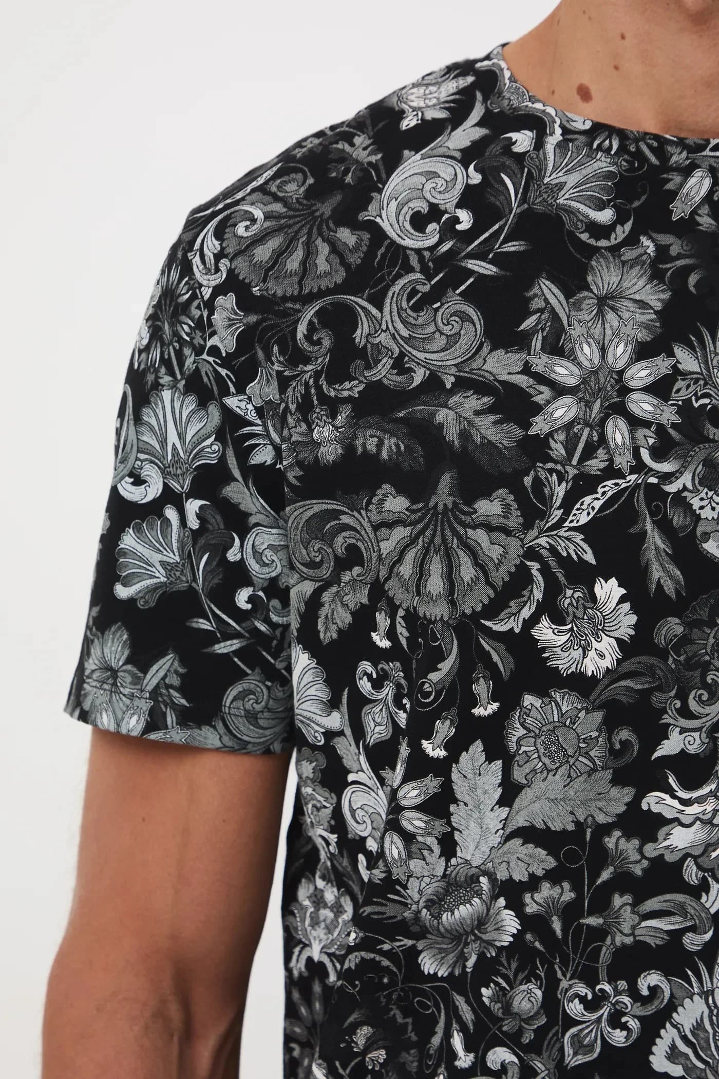 Хлопковая футболка - фото 5