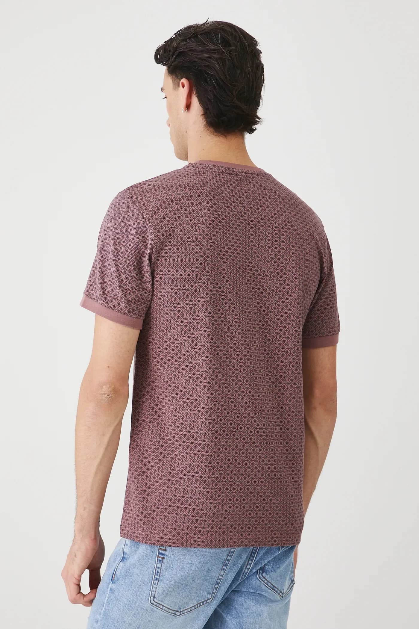 футболка - фото 2