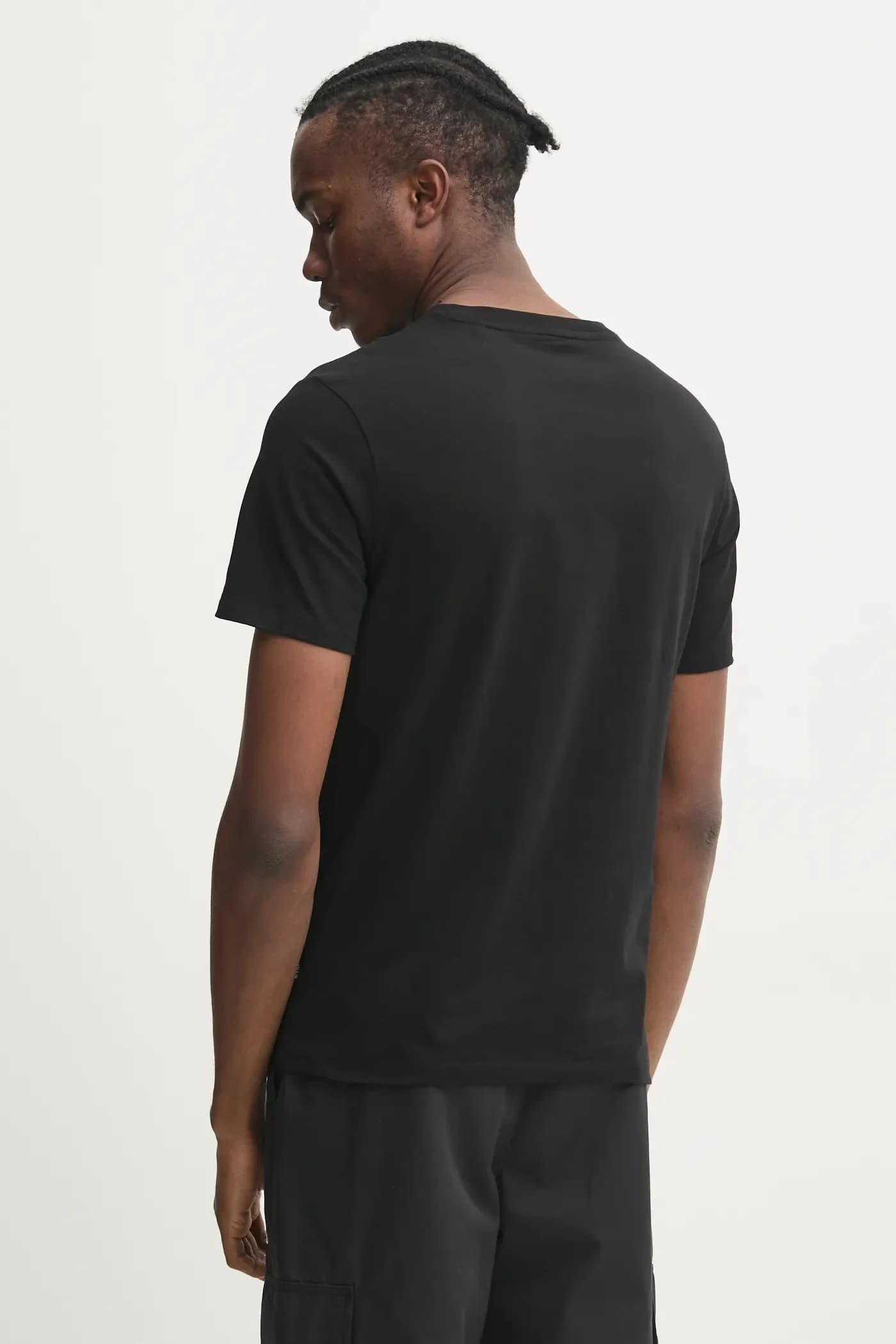 футболка - фото 3