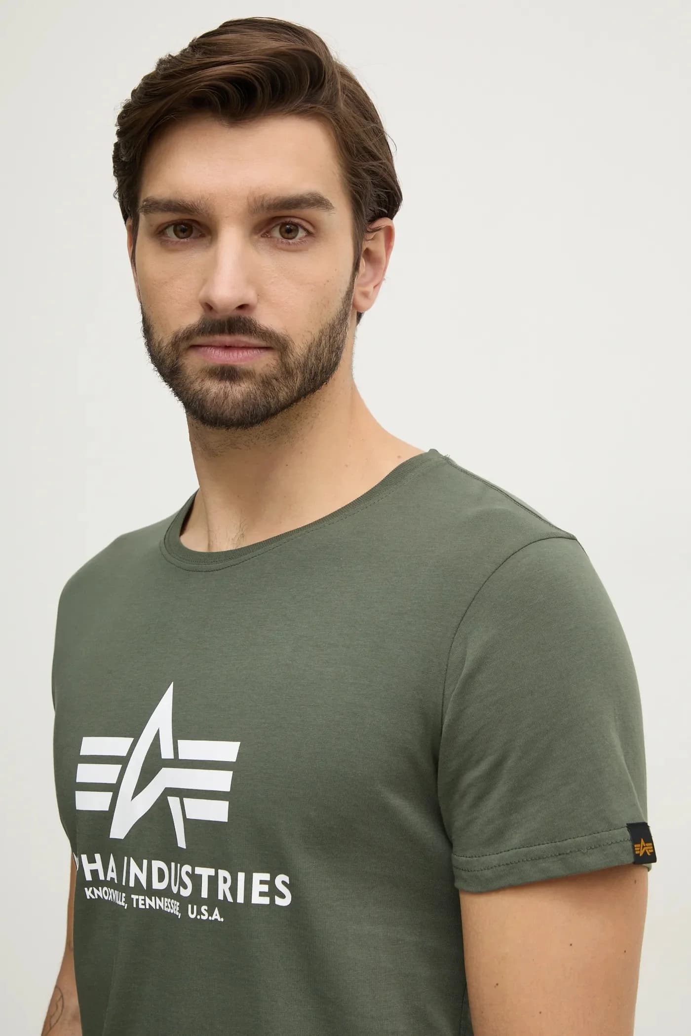 Базовая футболка из хлопка - фото 4