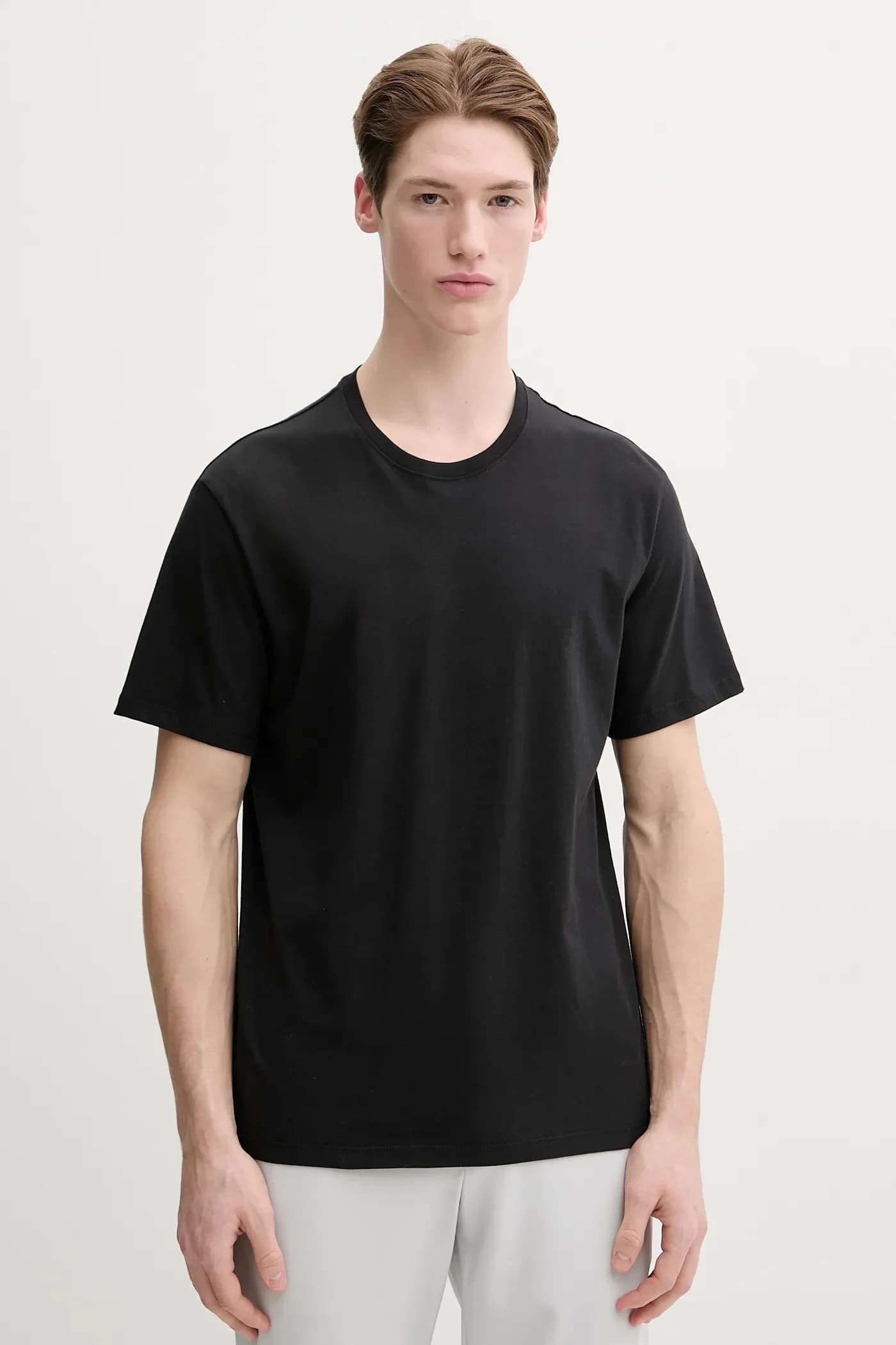 Футболка (2 шт.)