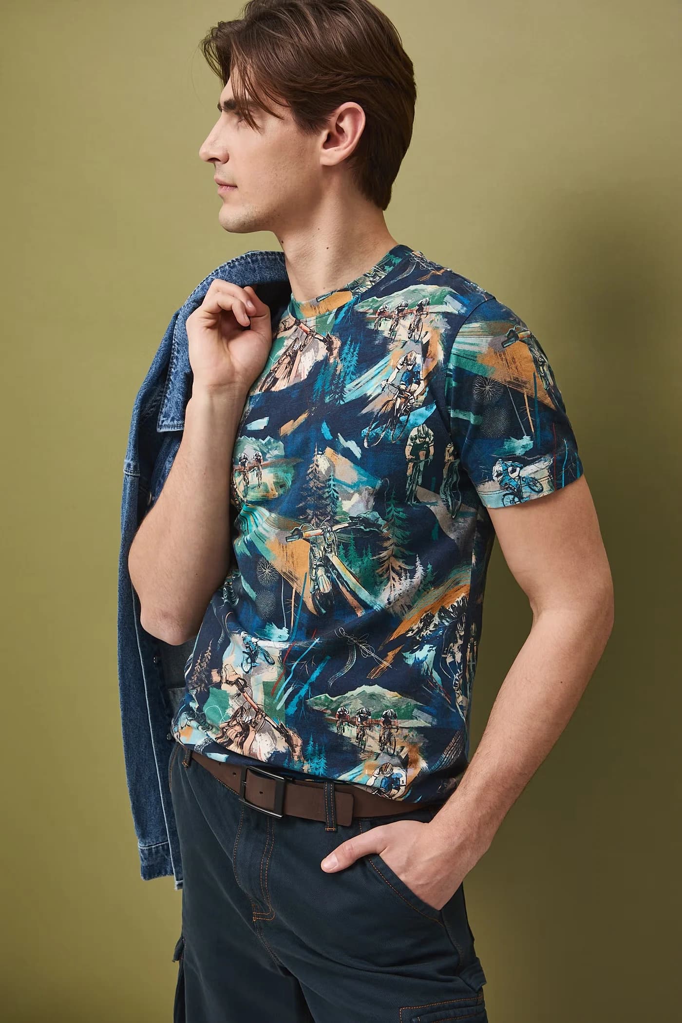 Мужская футболка из хлопка с эластаном