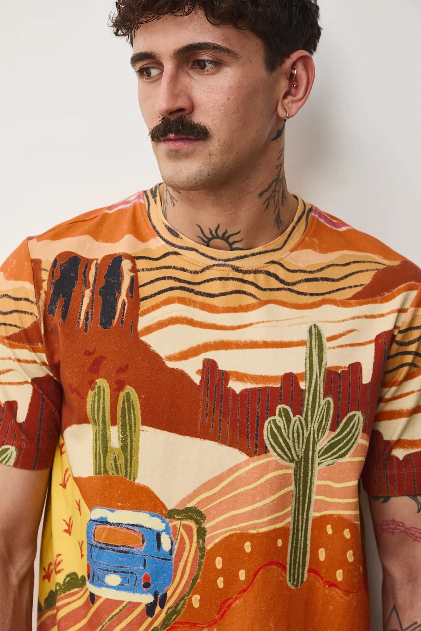 Мужская футболка из хлопка с эластаном - фото 5