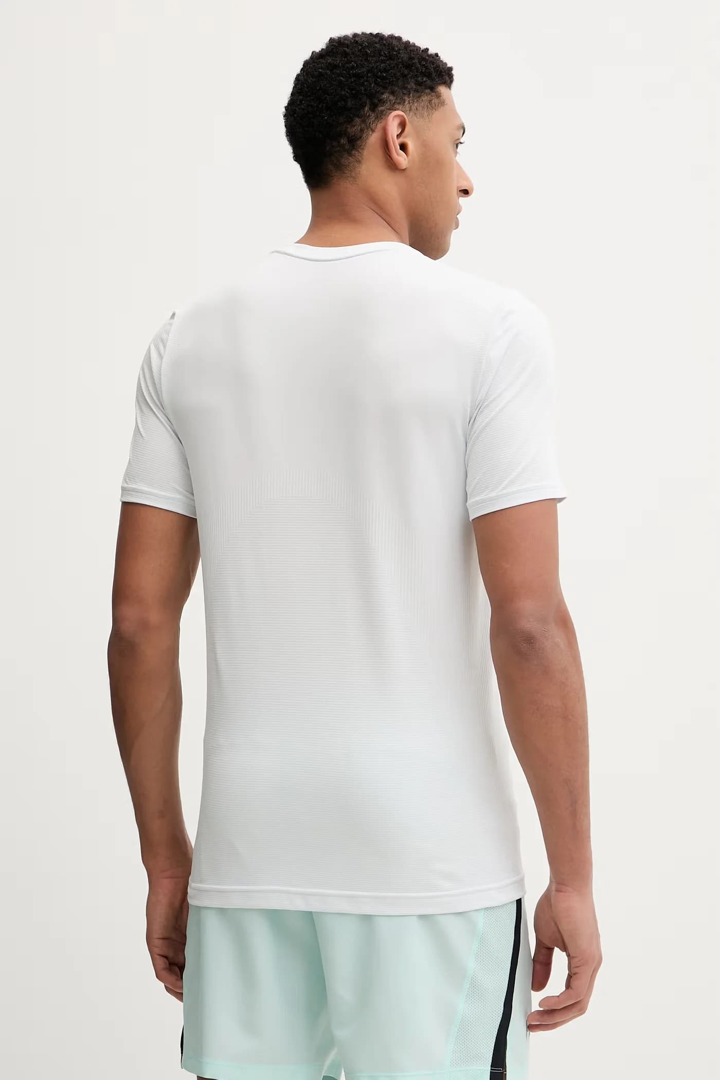 Тренировочная футболка Vanish - фото 3