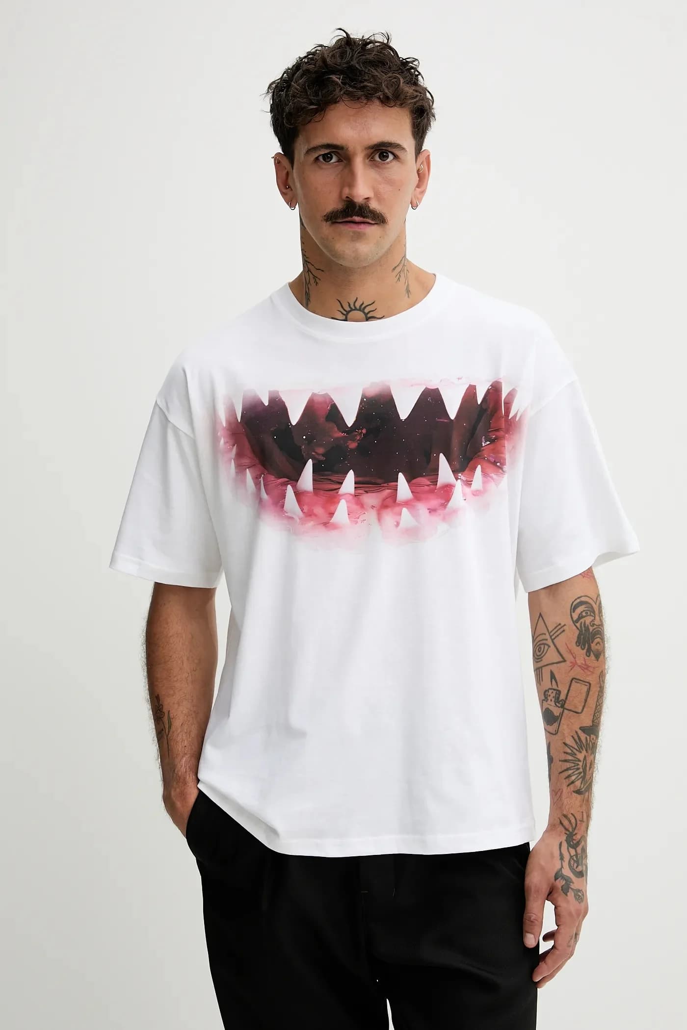 Хлопковая футболка T-BOXT-T21