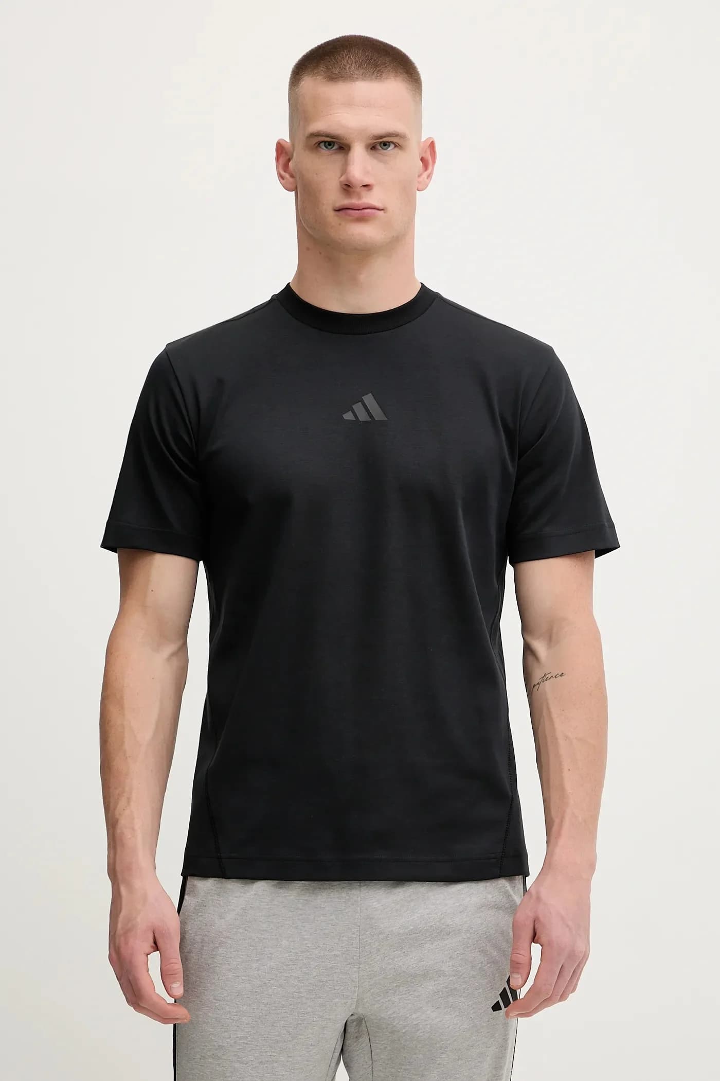 Хлопковая футболка City Escape