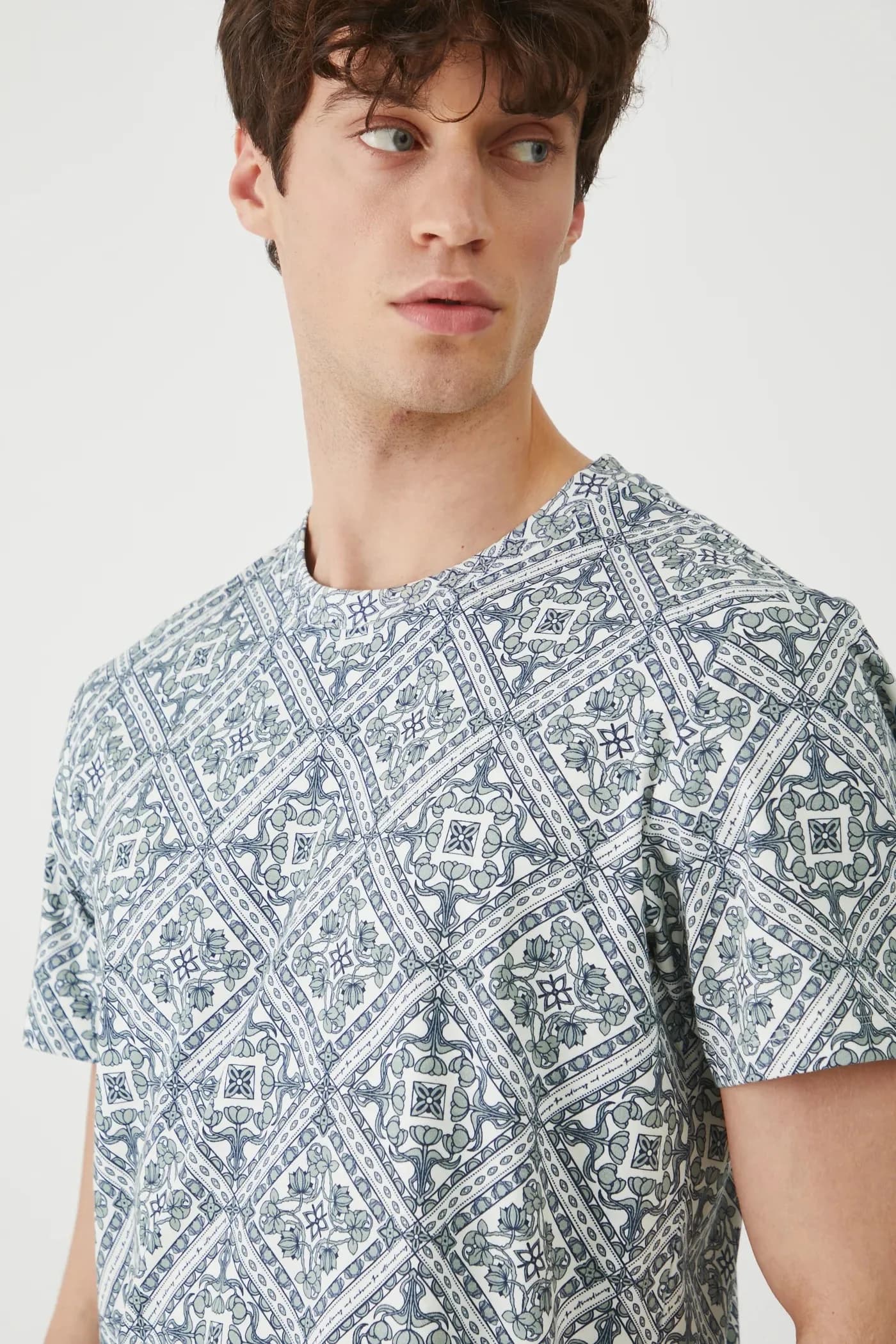 футболка - фото 4