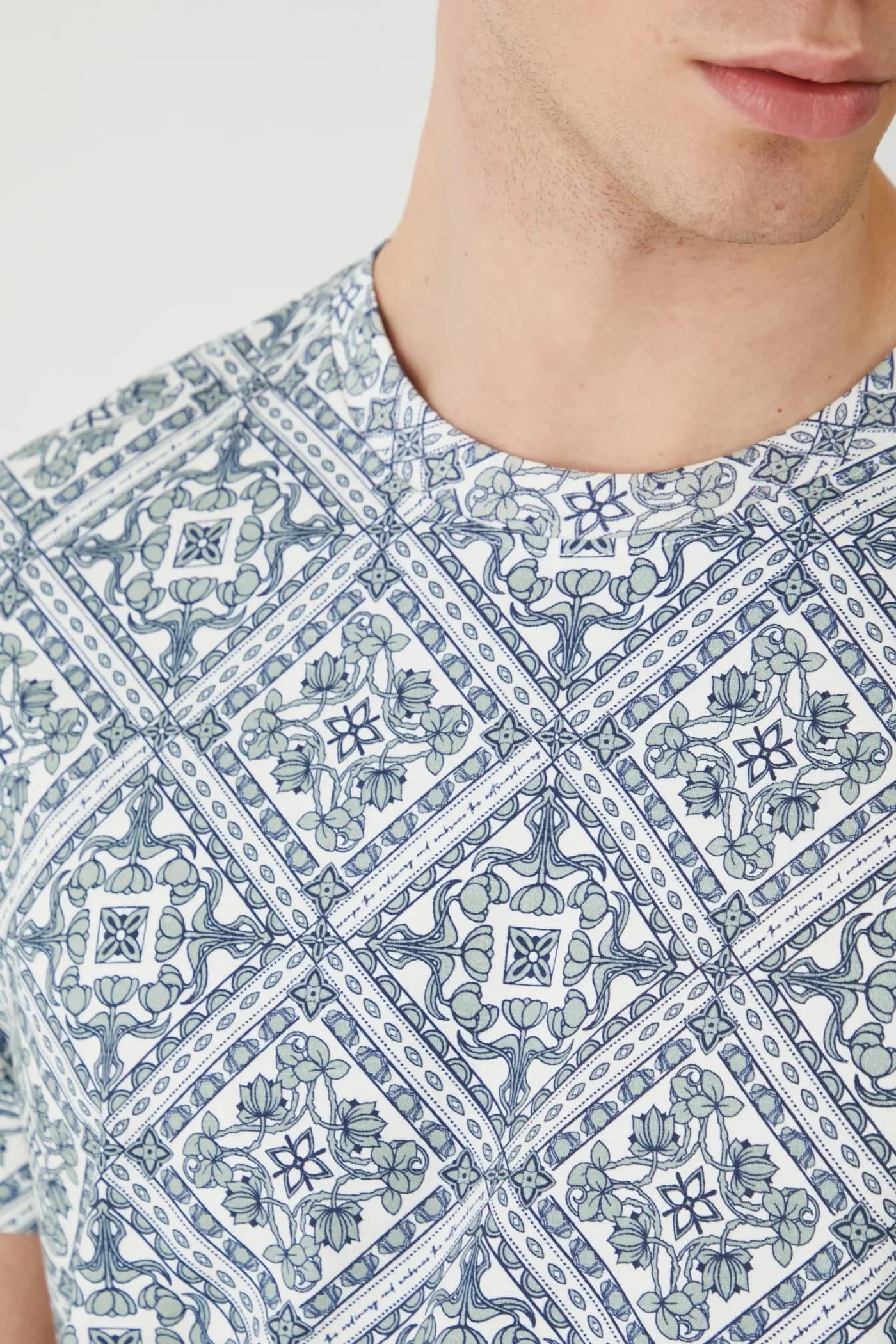 футболка - фото 5