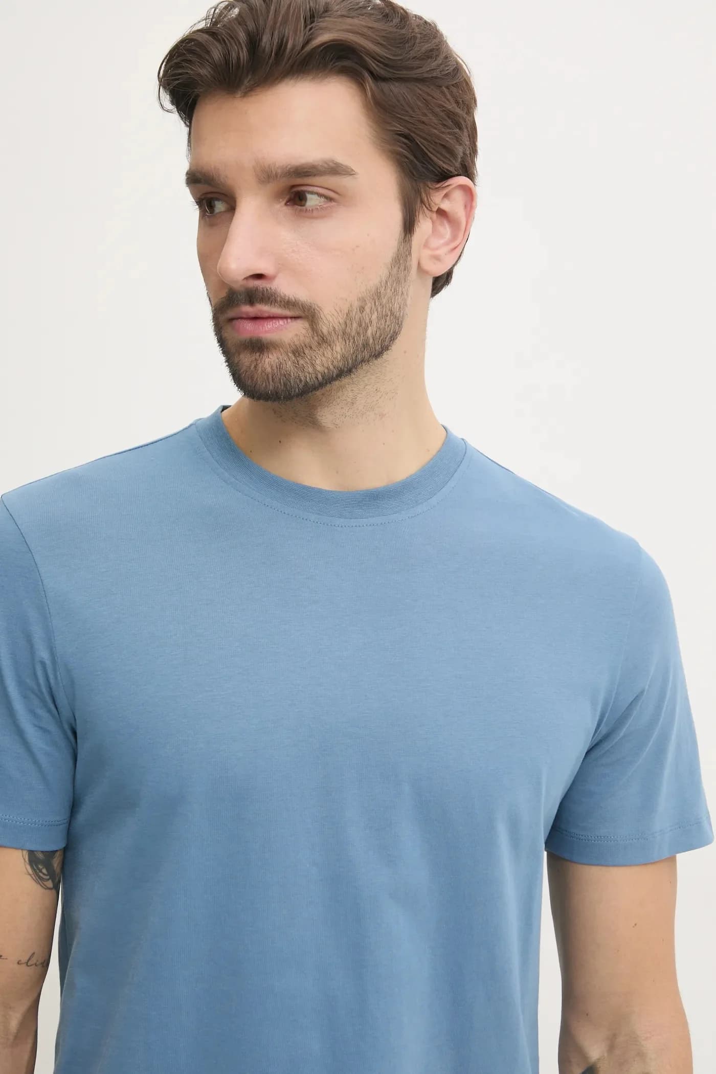 Хлопковая футболка - фото 4