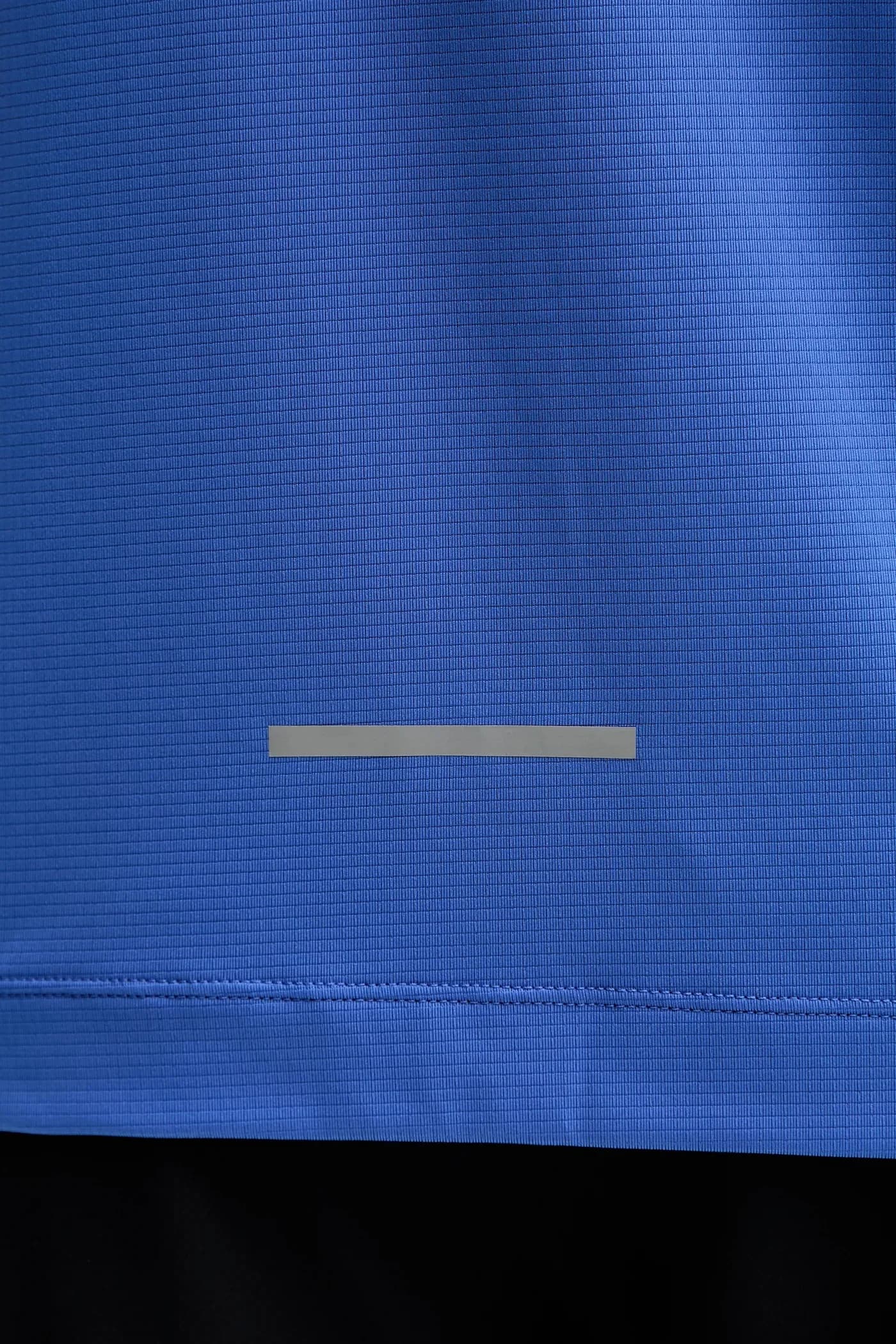 Тренировочная футболка - фото 6