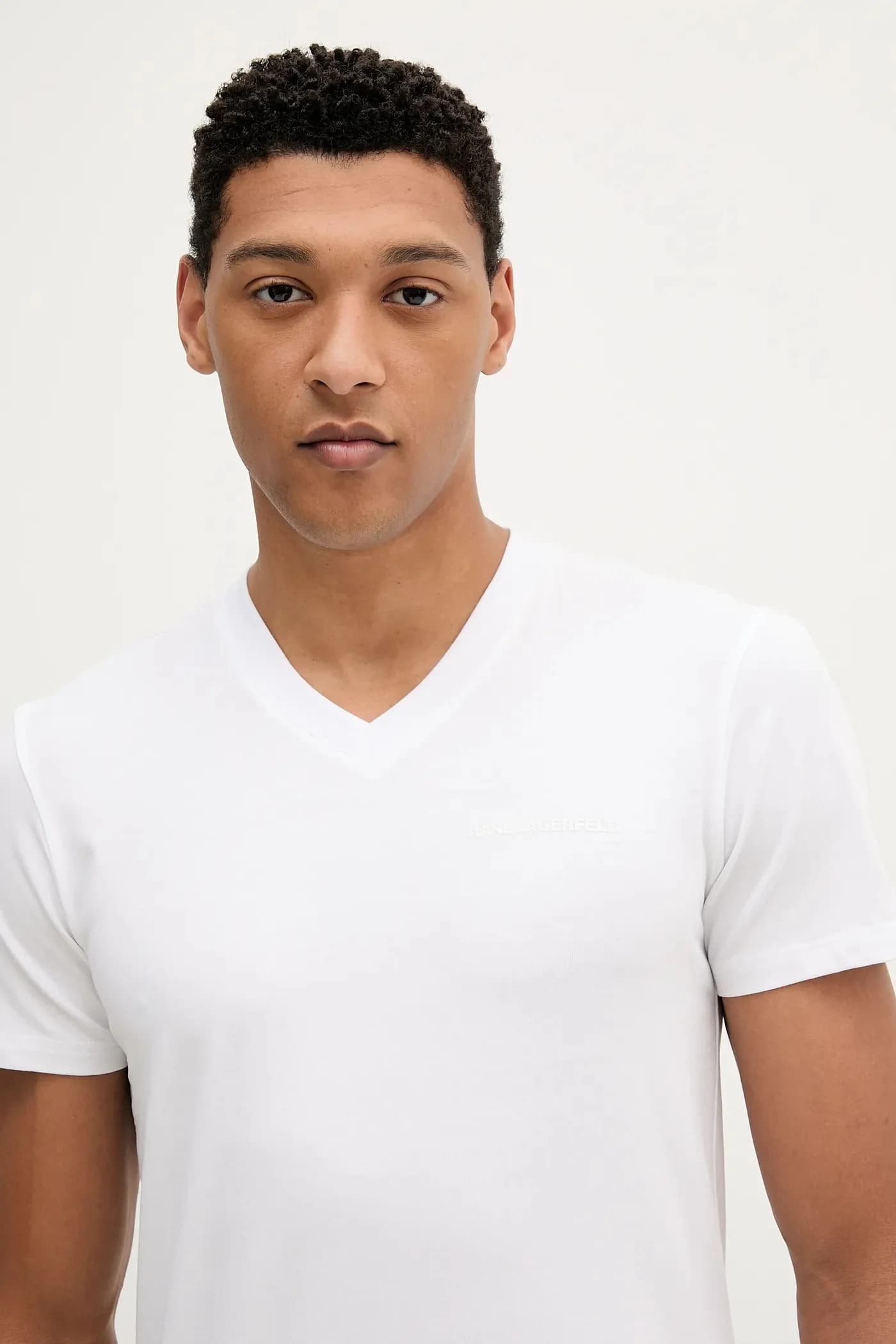 2 пары футболок - фото 6