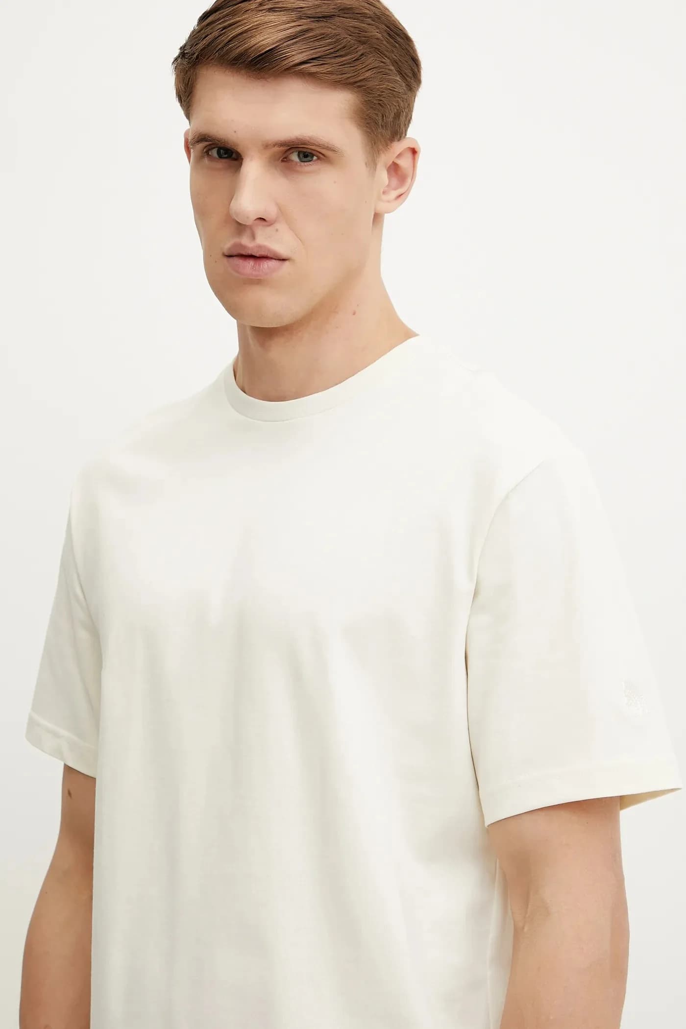 Свободная хлопковая футболка - фото 4