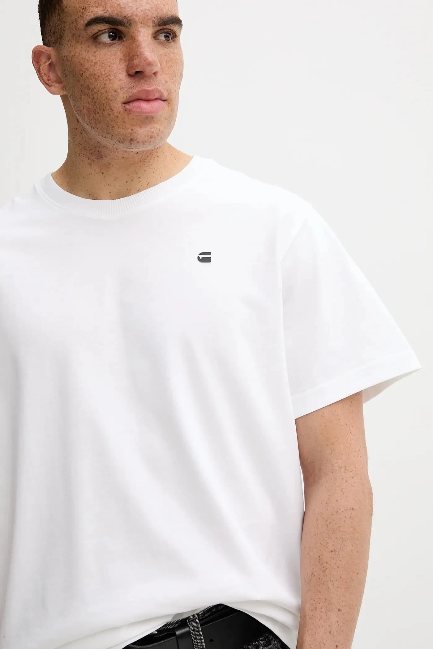 Хлопковая футболка с фотопринтом сзади - фото 4