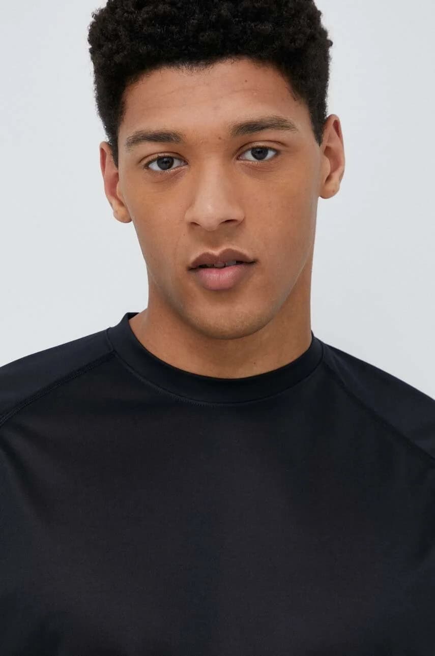 Тренировочная футболка - фото 4