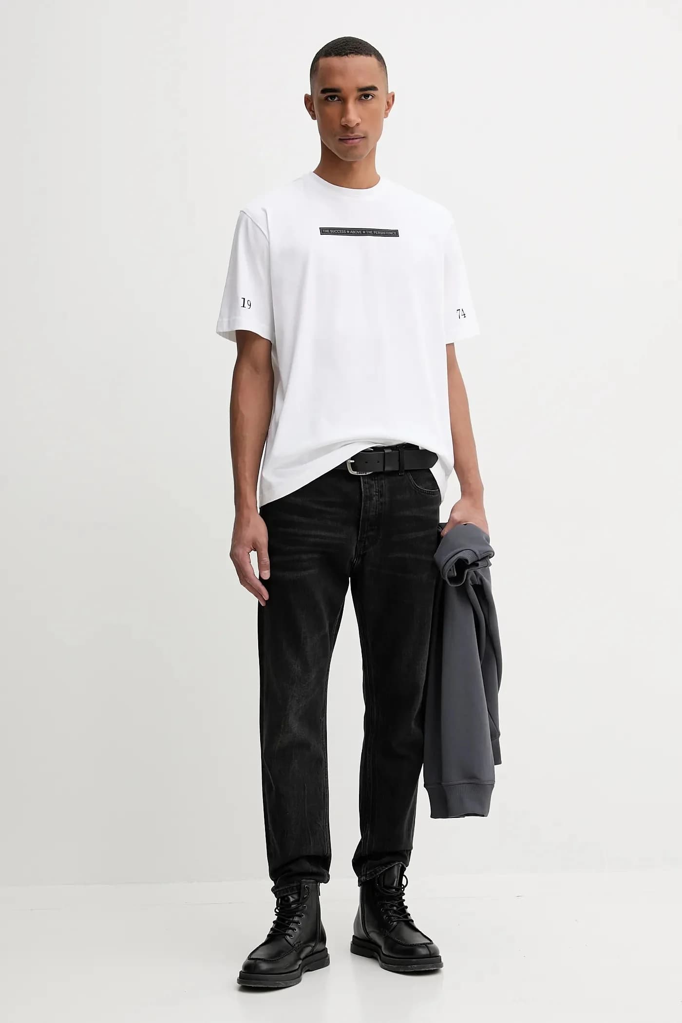 футболка - фото 2