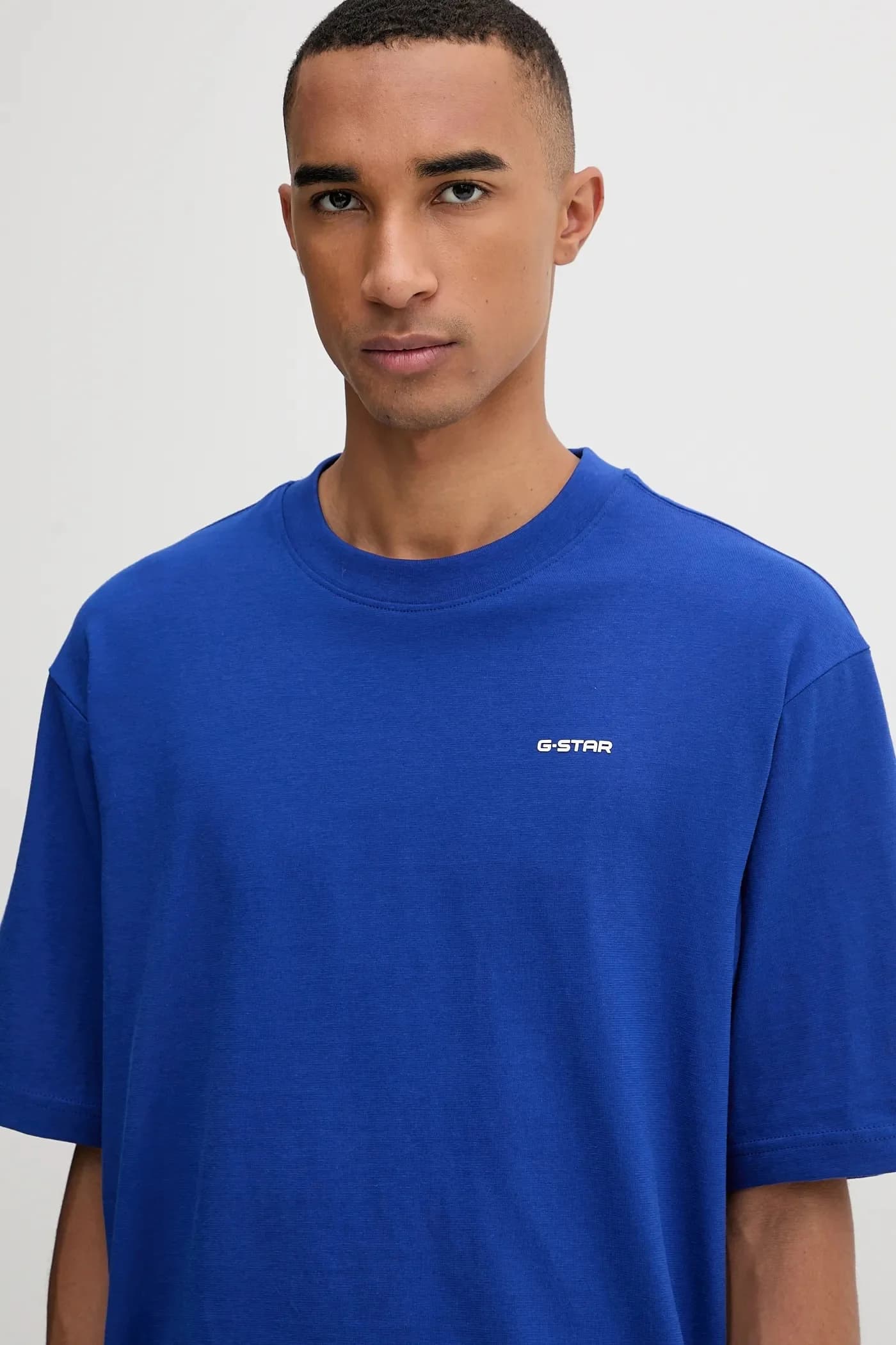 Хлопковая футболка свободного кроя - фото 4