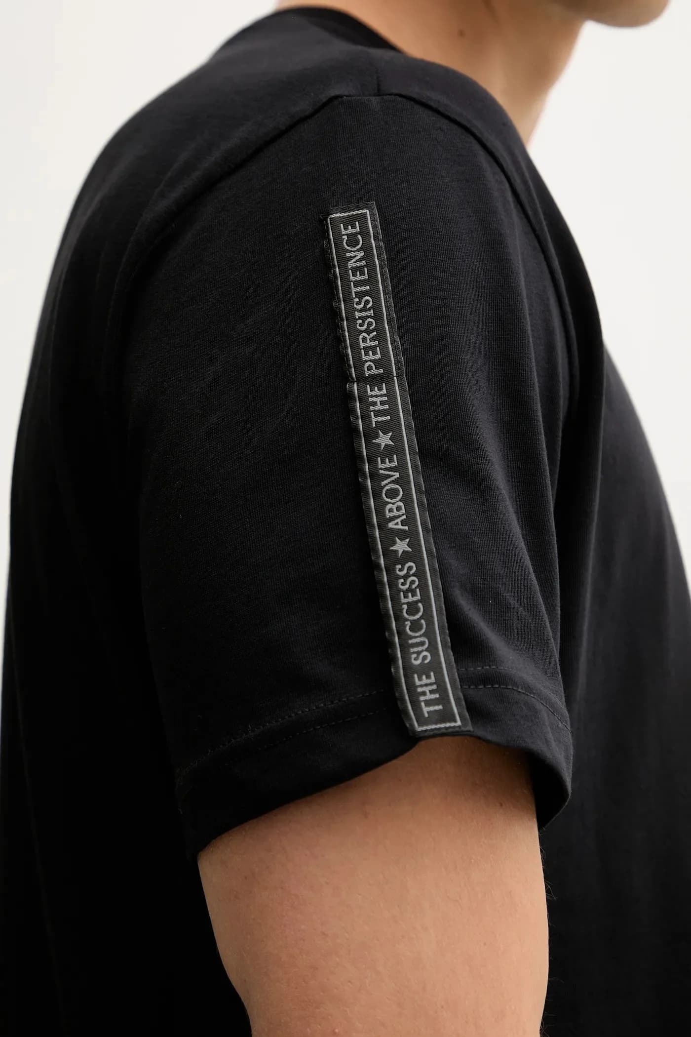 Хлопковая футболка - фото 6