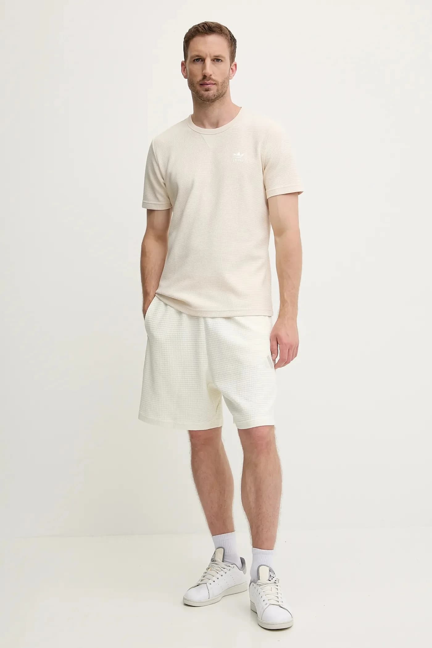 Футболка Essentials - фото 2