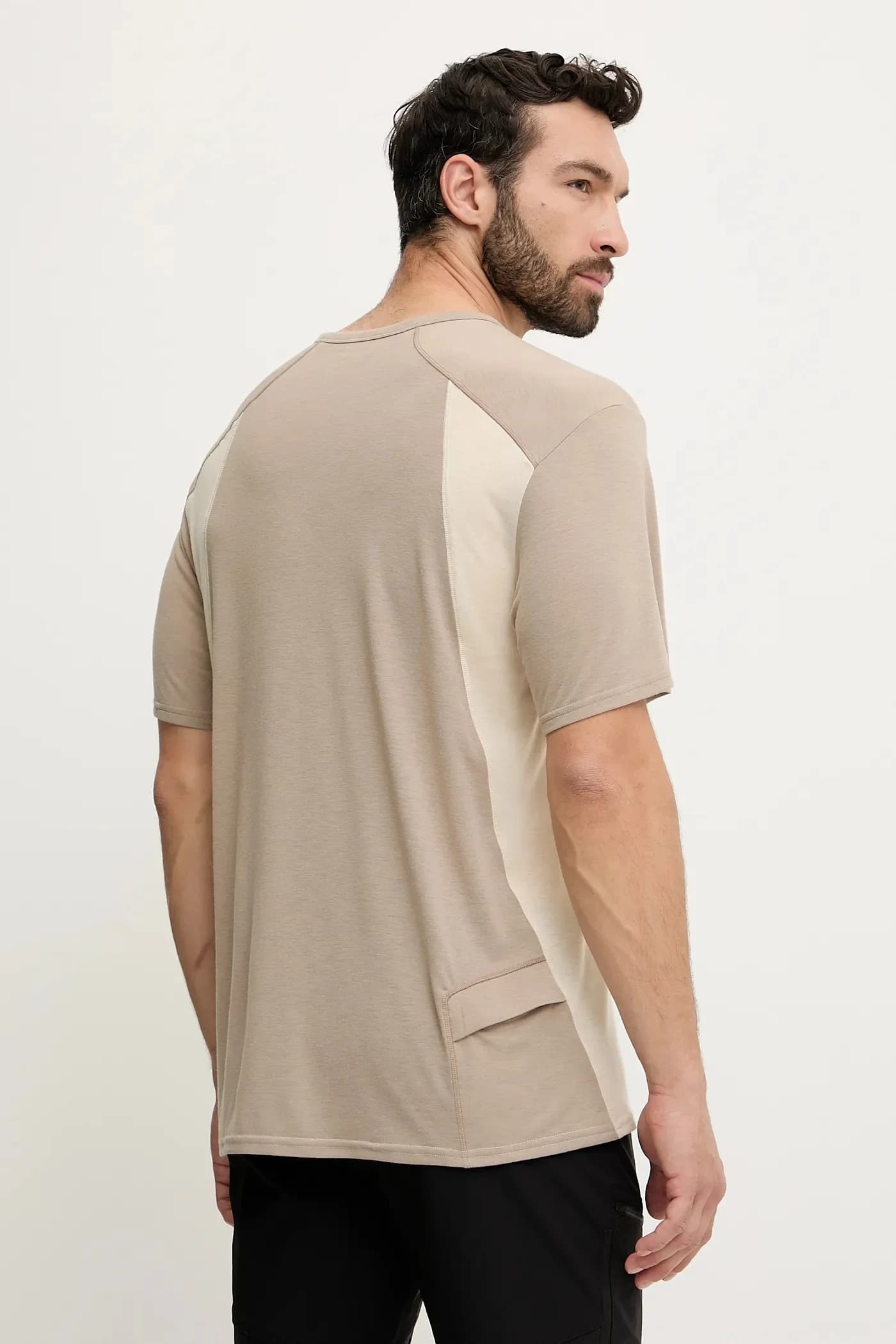 Спортивная футболка - фото 3