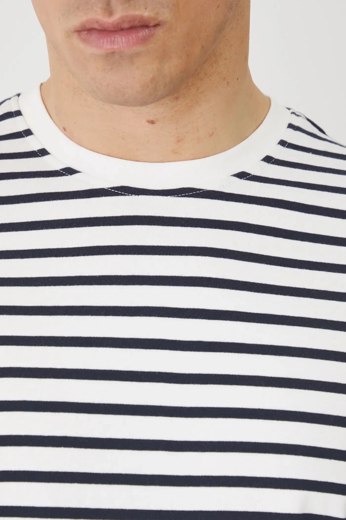 Хлопковая футболка - фото 5