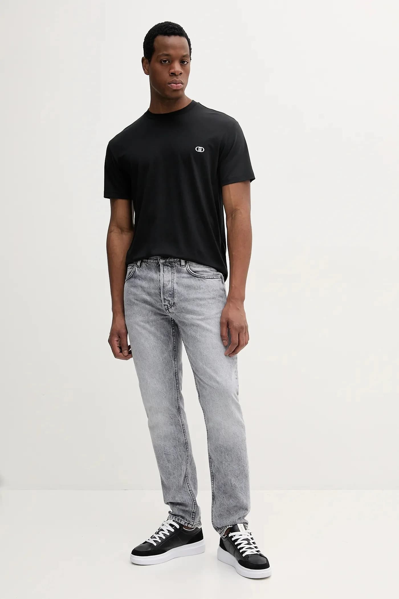 футболка - фото 2