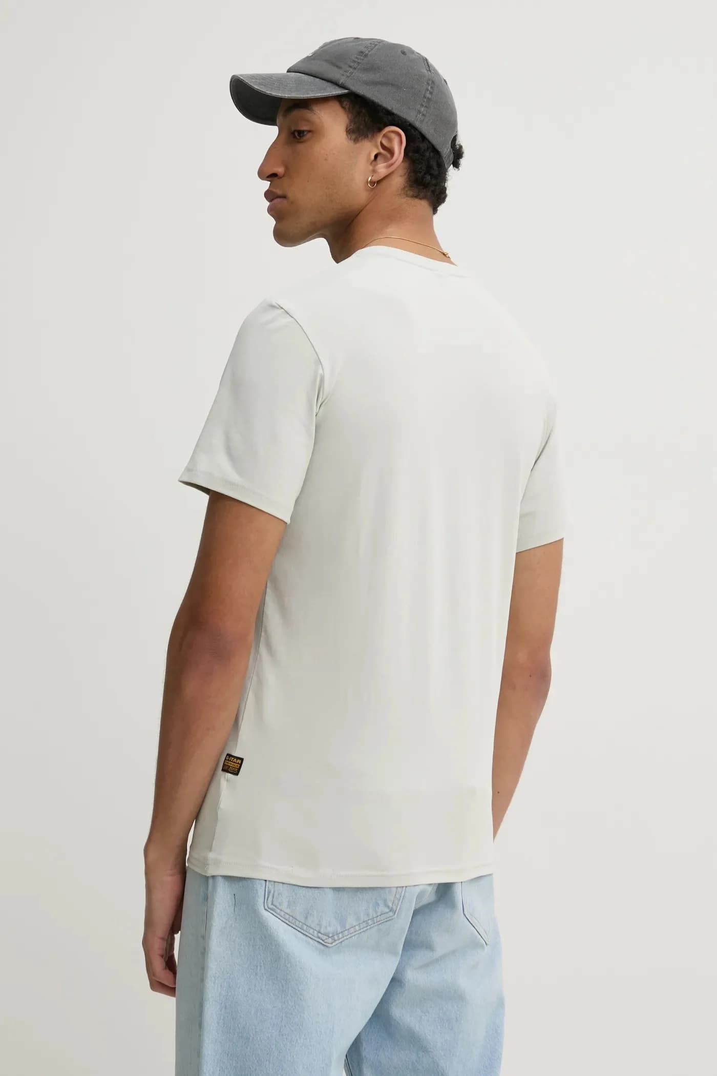 Узкая базовая футболка - фото 3