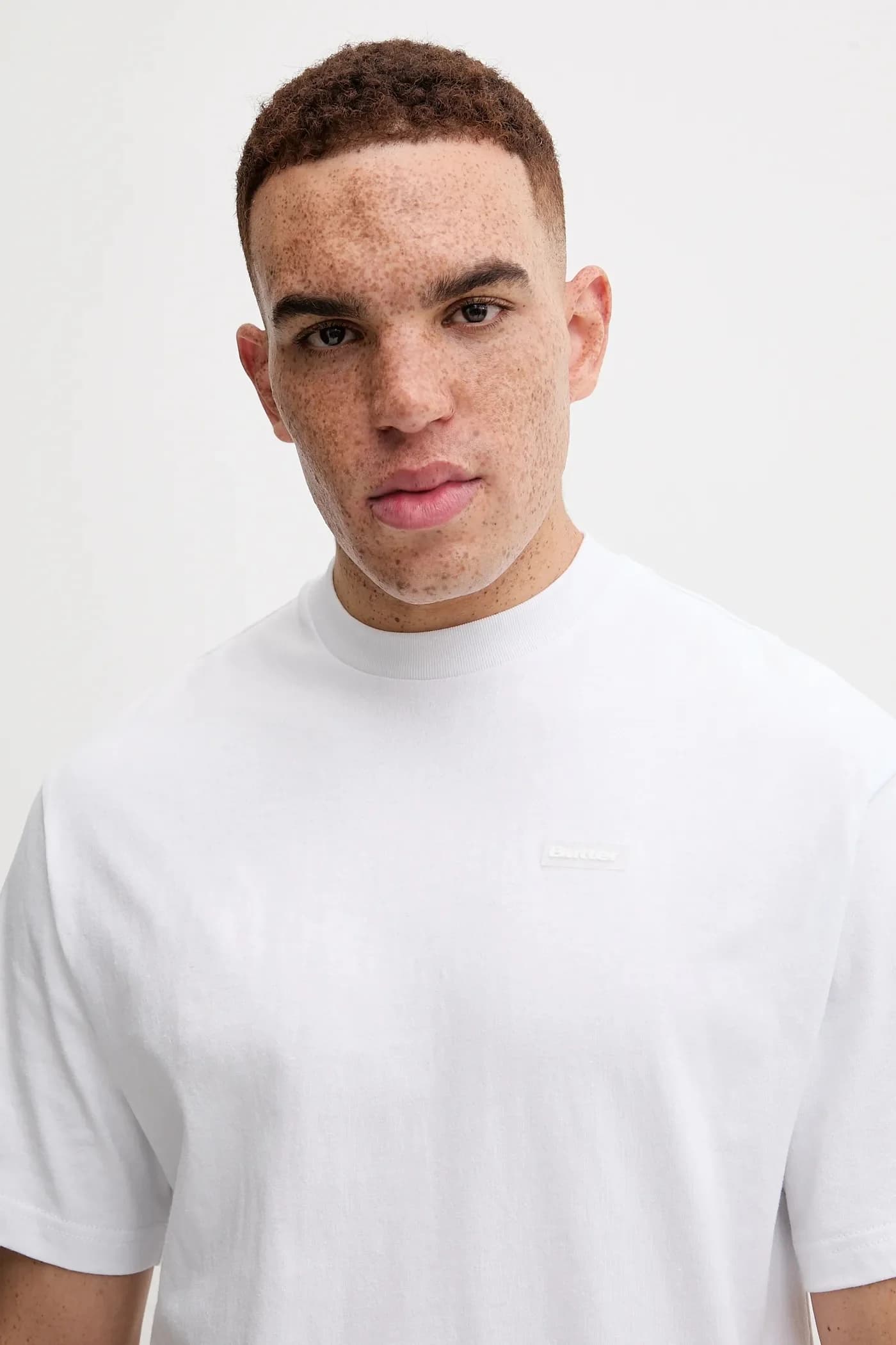 Базовая футболка из хлопка - фото 4