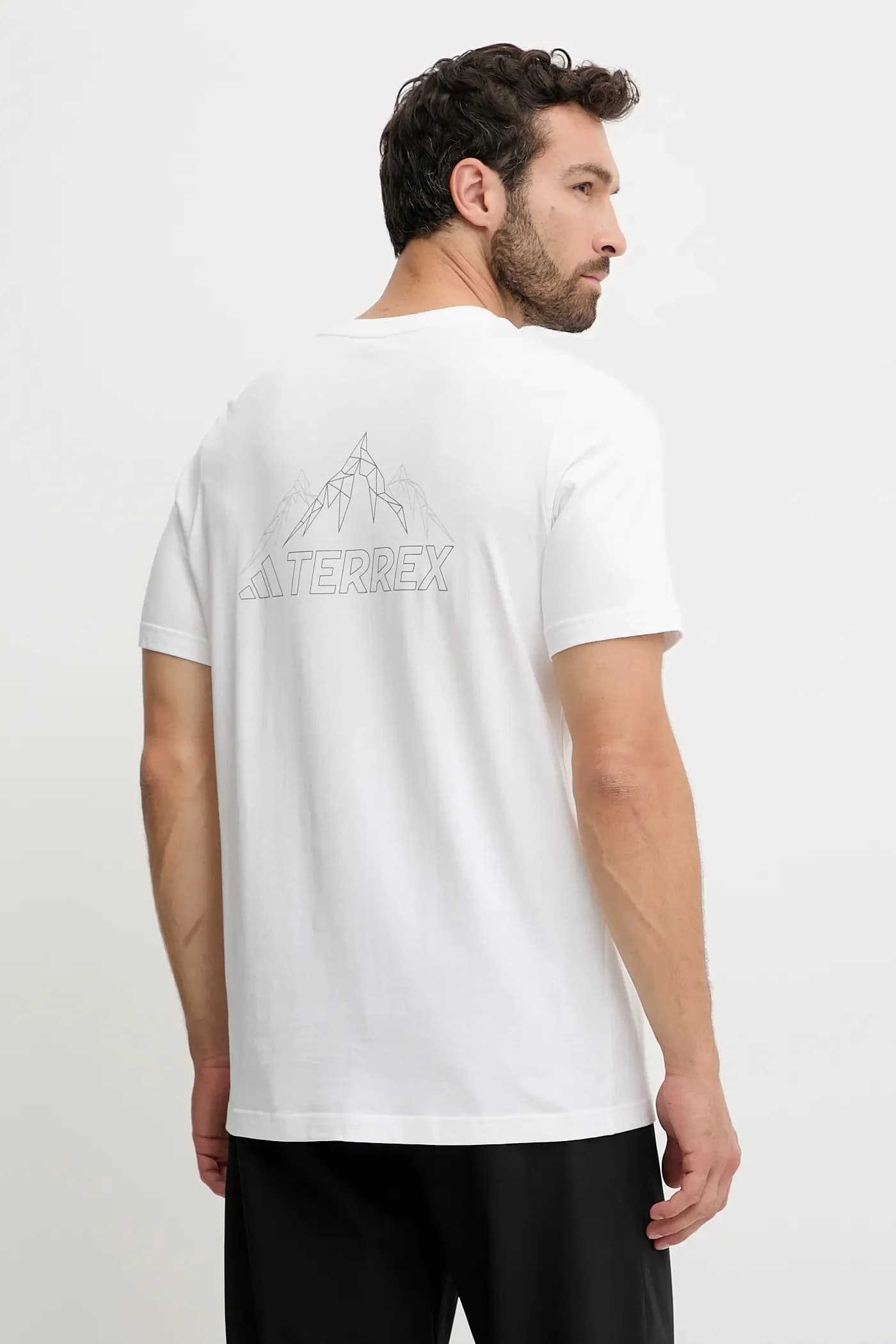 Спортивная футболка - фото 3