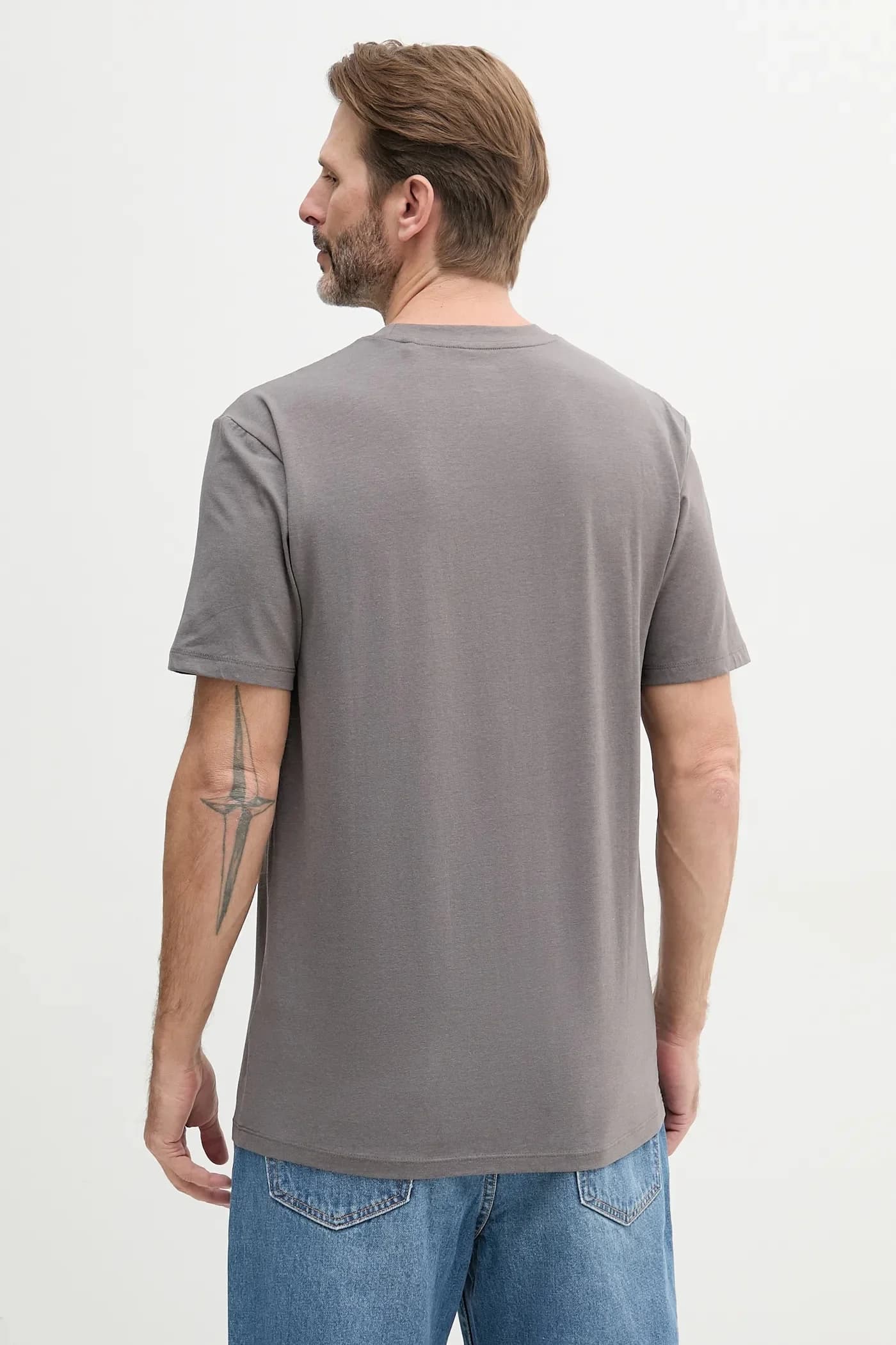 футболка - фото 3