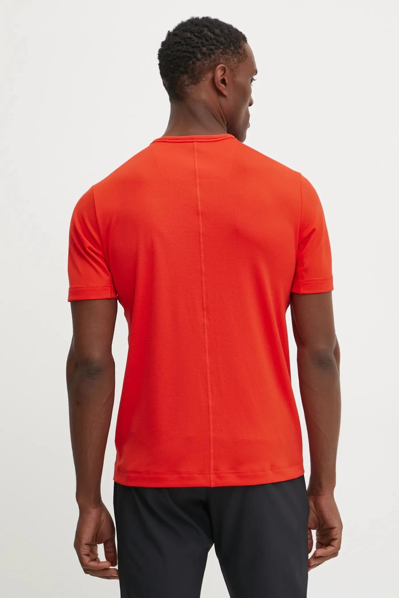 Тренировочная футболка - фото 3