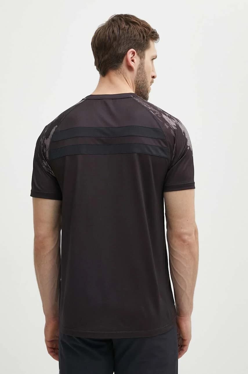 Спортивная футболка - фото 3