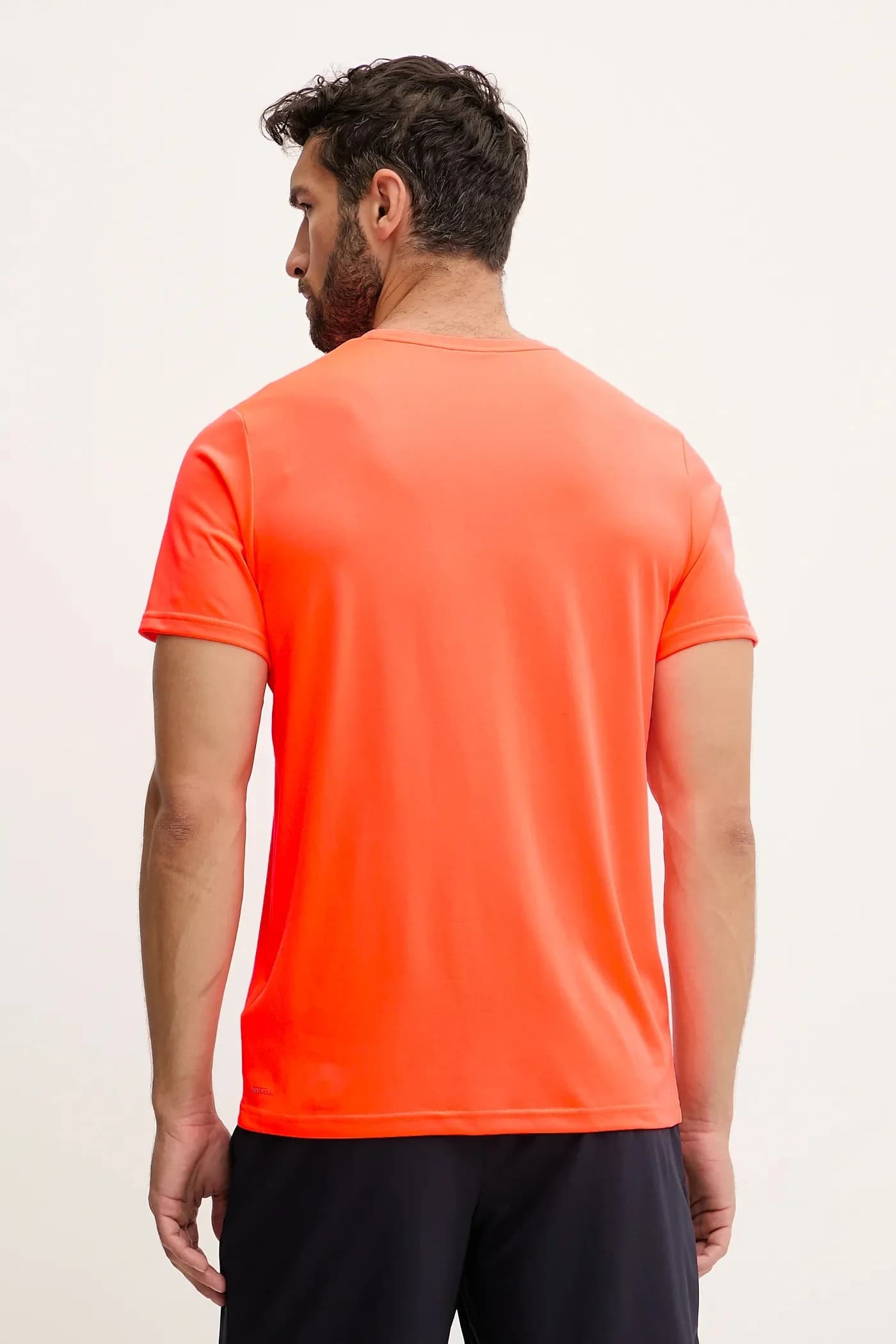 Essentials Solid Футболка с изображением кота Тренировочная футболка - фото 3