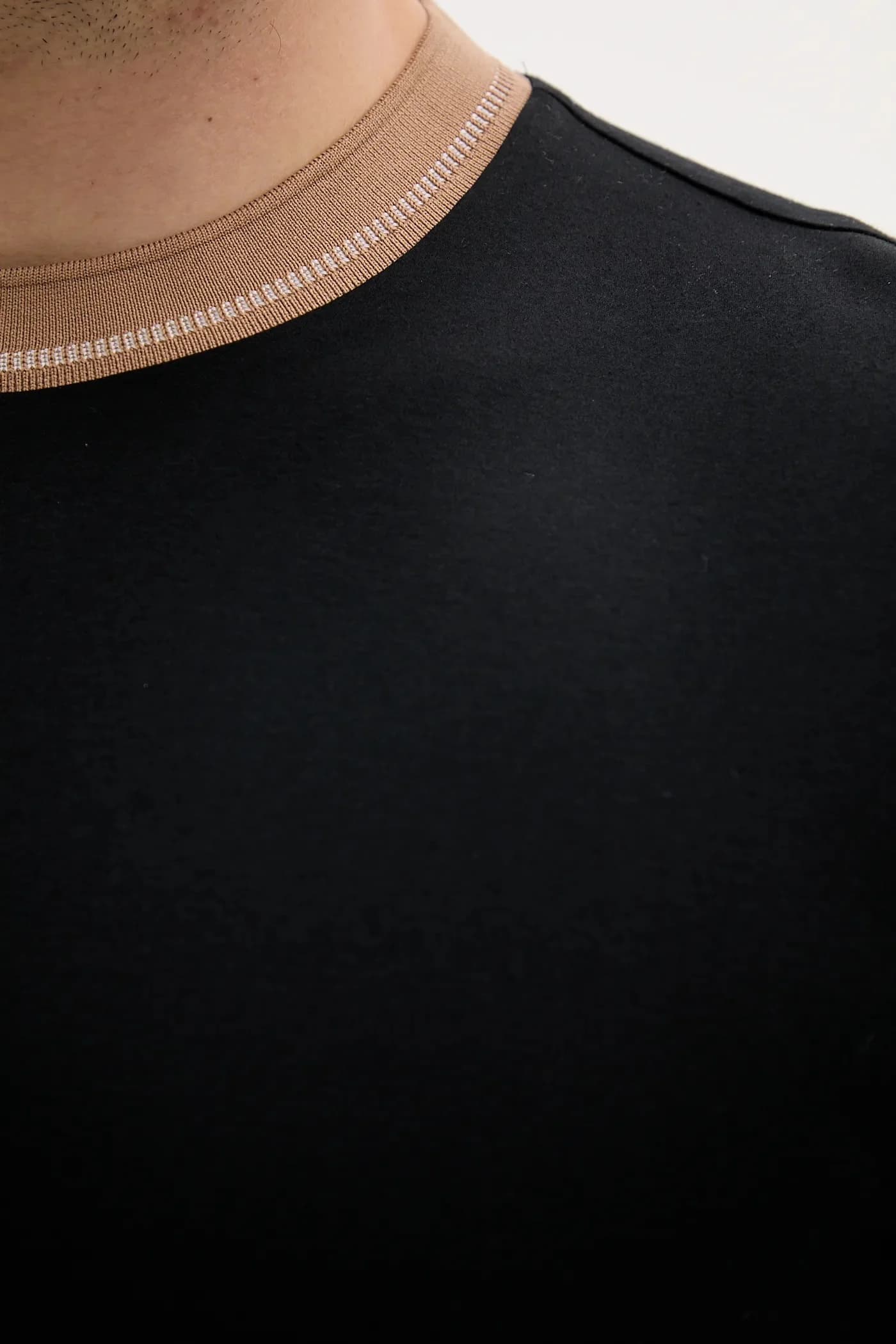 Хлопковая футболка - фото 5