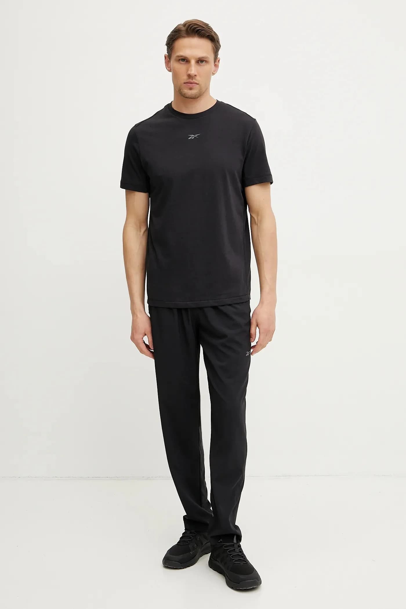 Футболка для тренировок спортсмена - фото 2