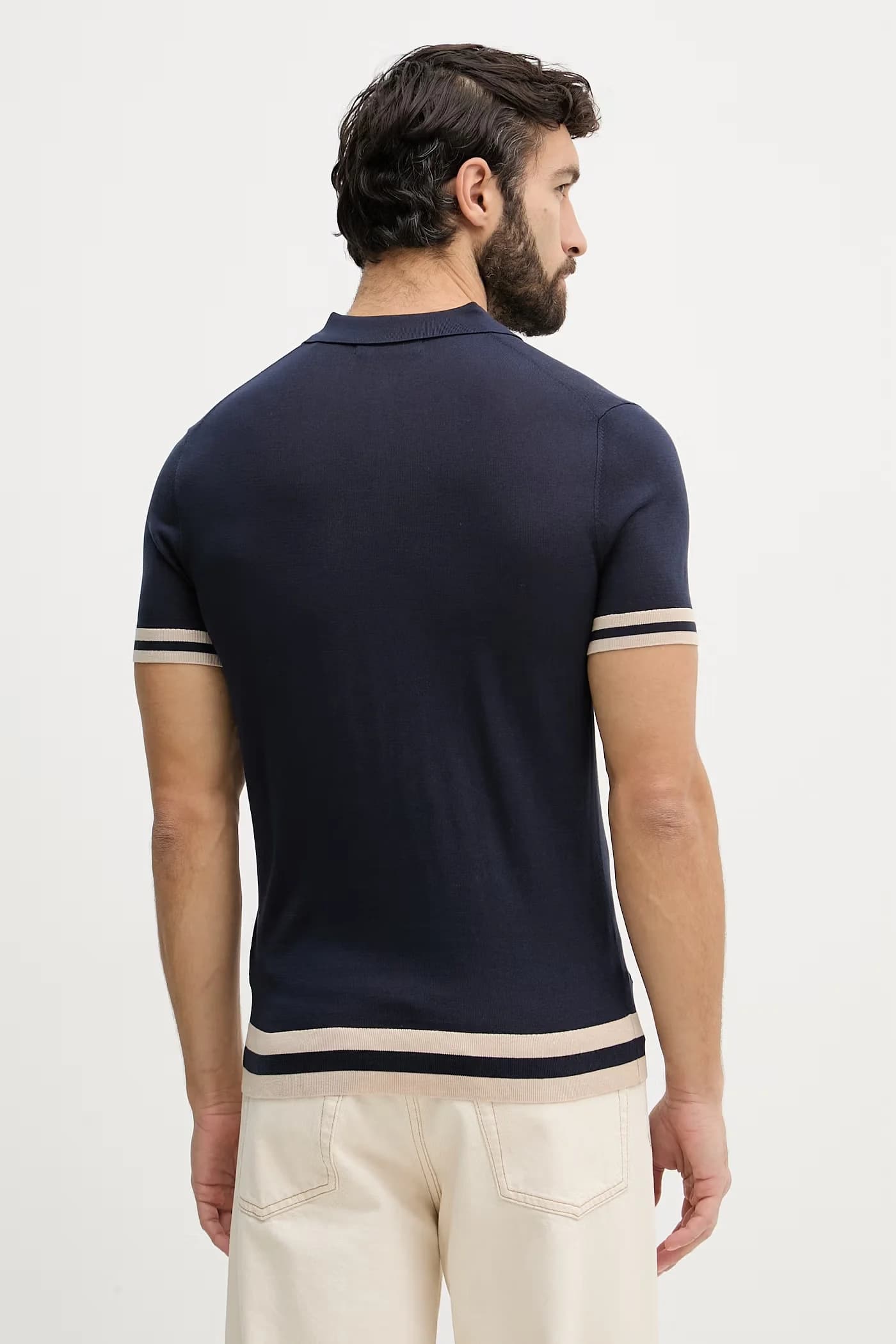 ЛАРРИ мужская футболка - фото 3