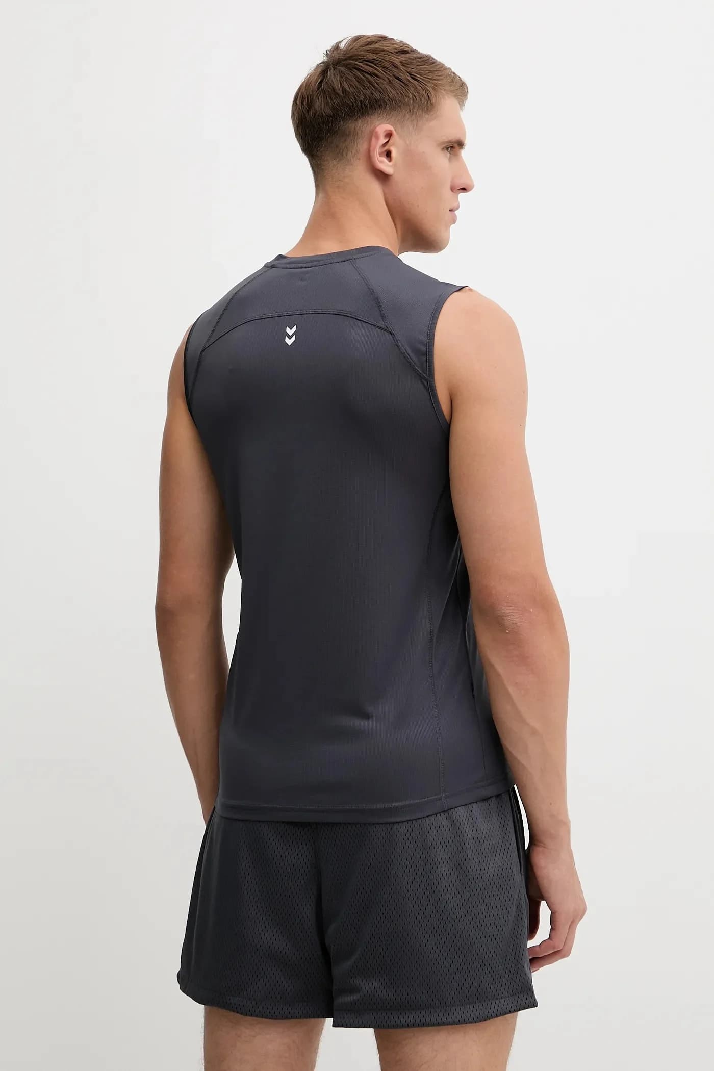 Тренировочная футболка - фото 3