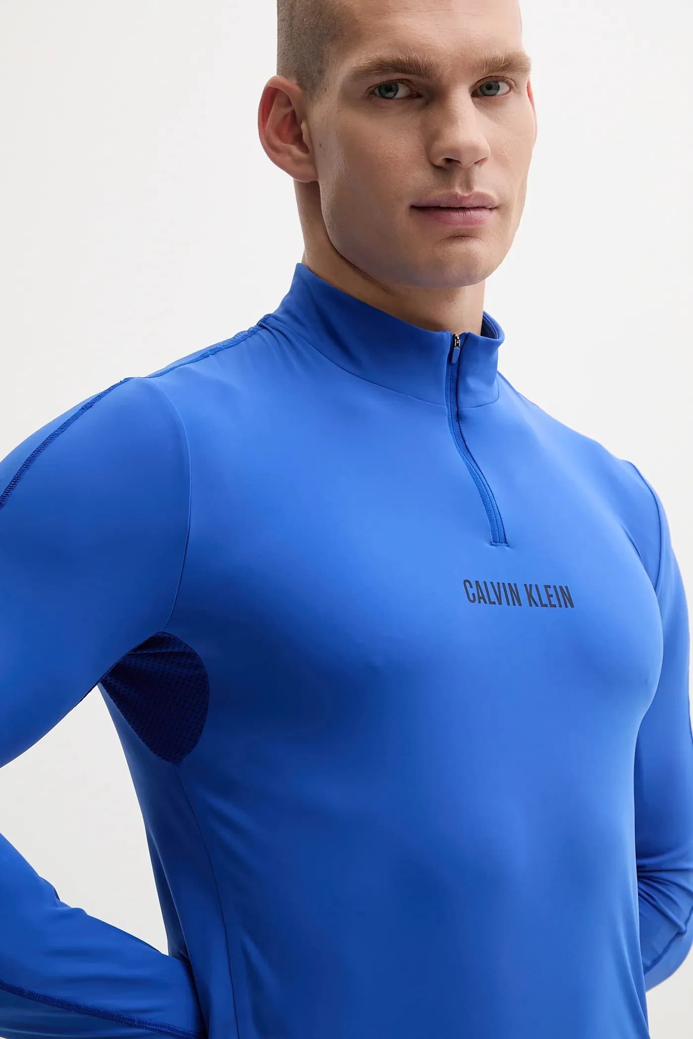 Тренировочный лонгслив - фото 4