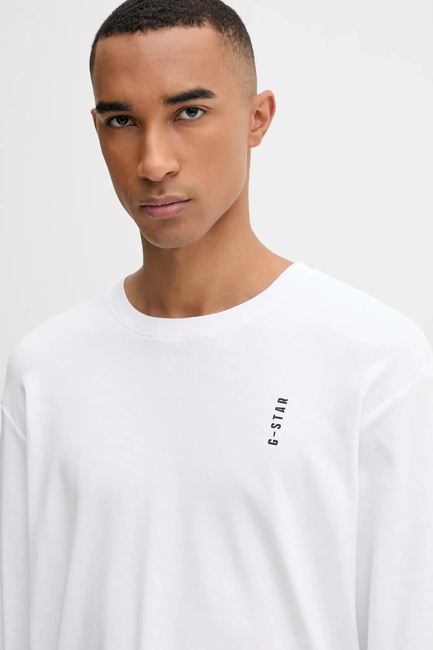 Хлопковый лонгслив с вышивкой сзади - фото 4