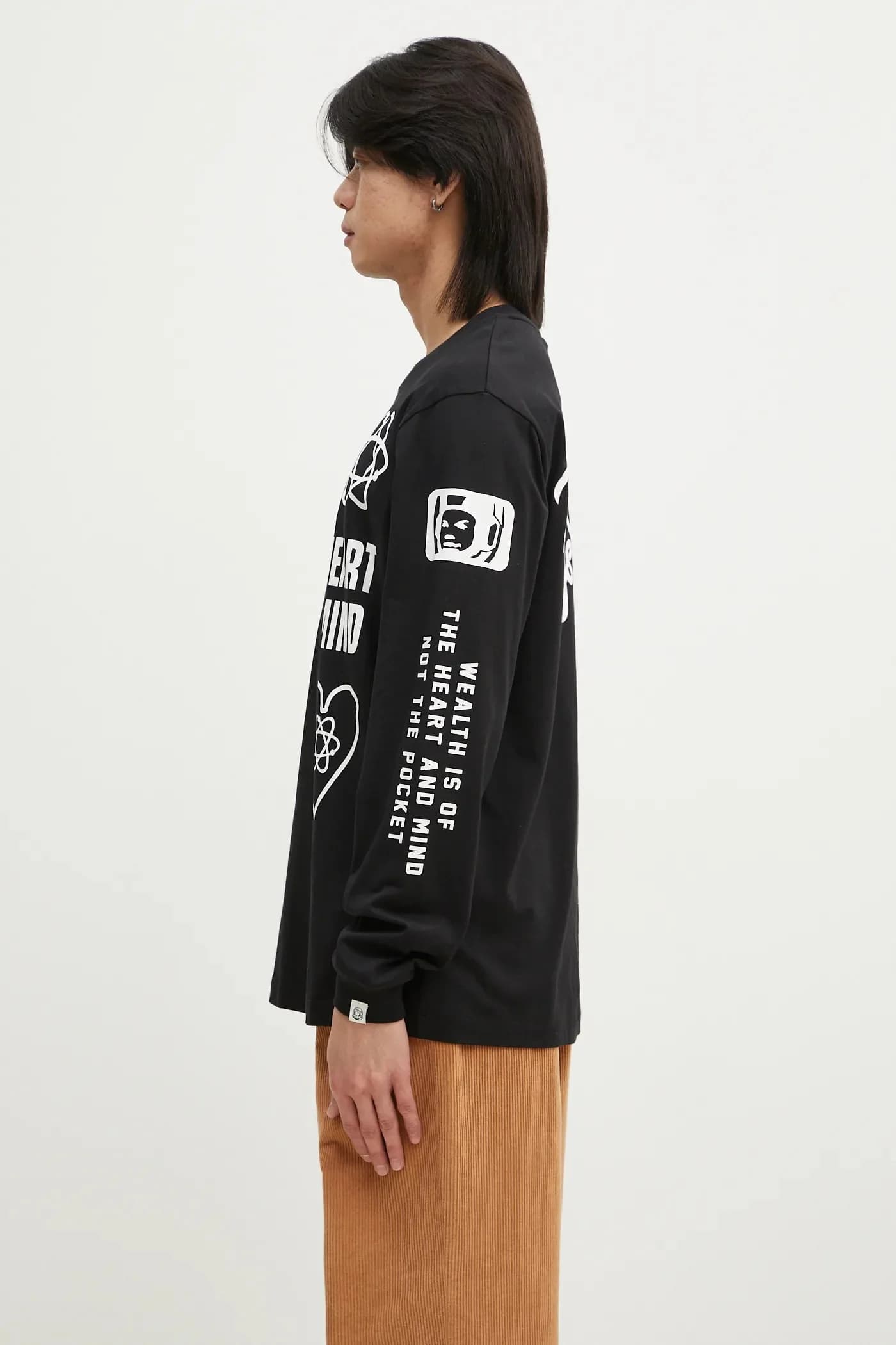 Хлопковая рубашка с длинными рукавами с разноцветным принтом - фото 2