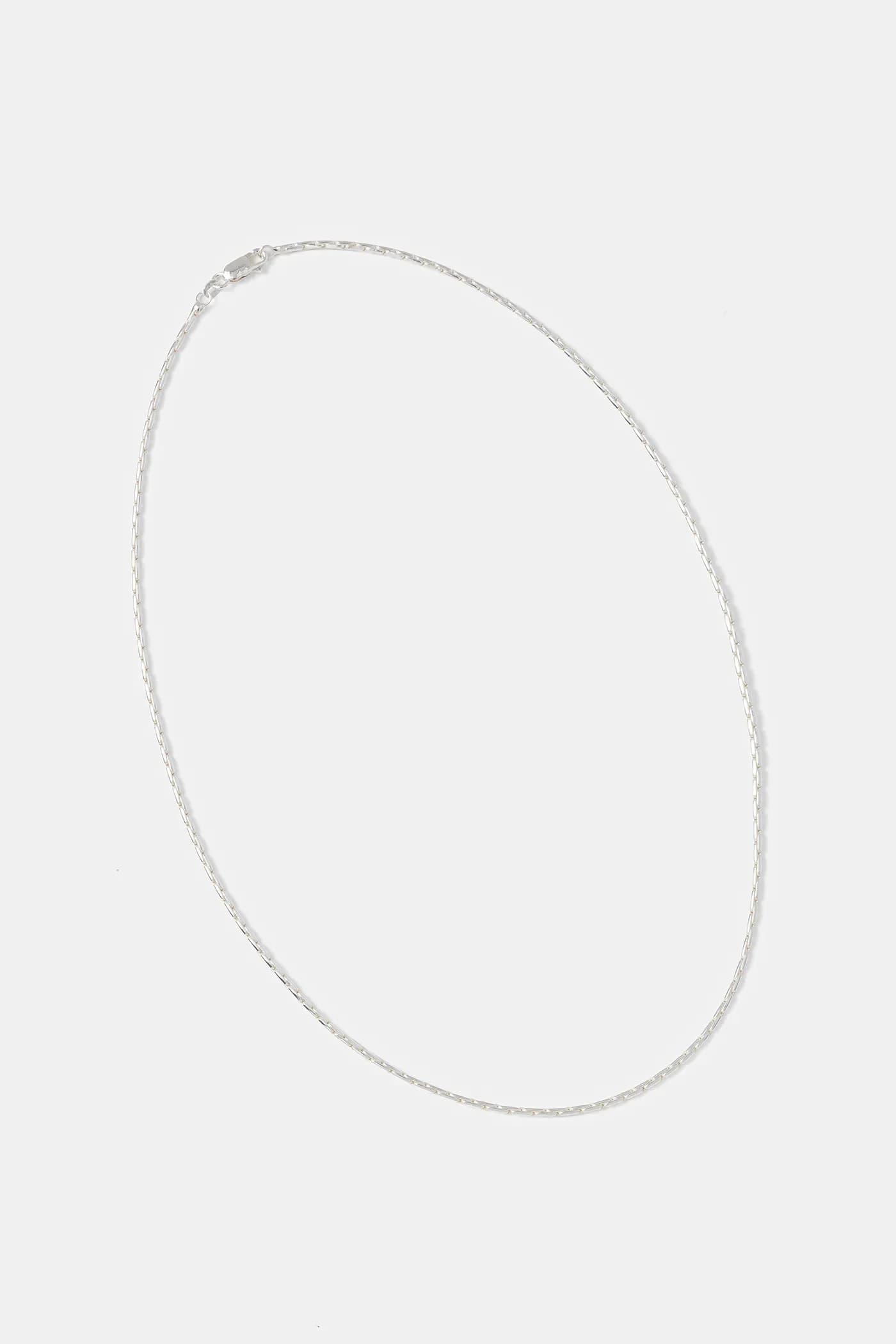 Серебряное ожерелье