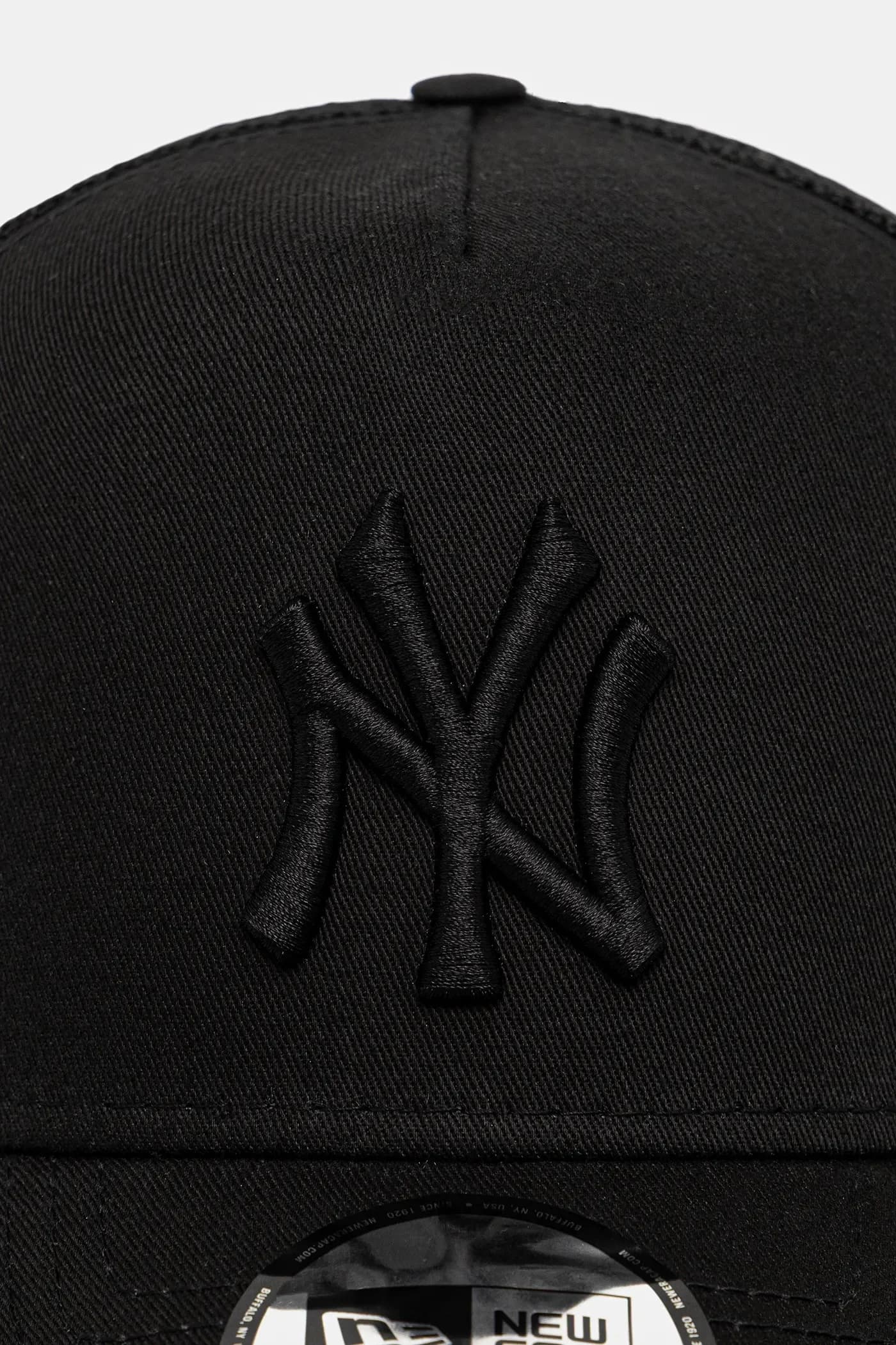 Кепка LEAGUE ESSENTIAL 9FORTY® EF TRUCKER черная для мужчин - фото 2