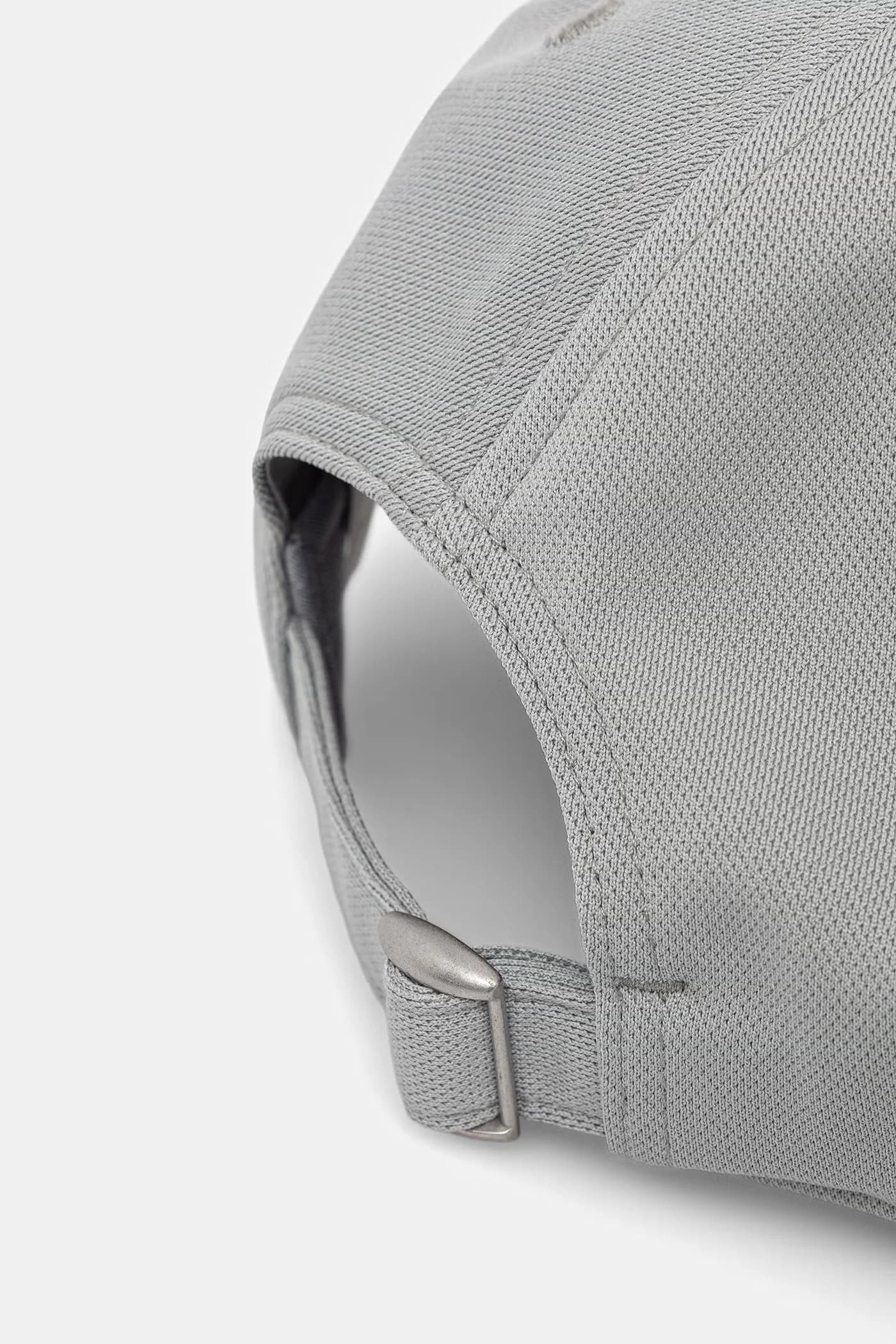 Блестящая бейсболка - фото 3