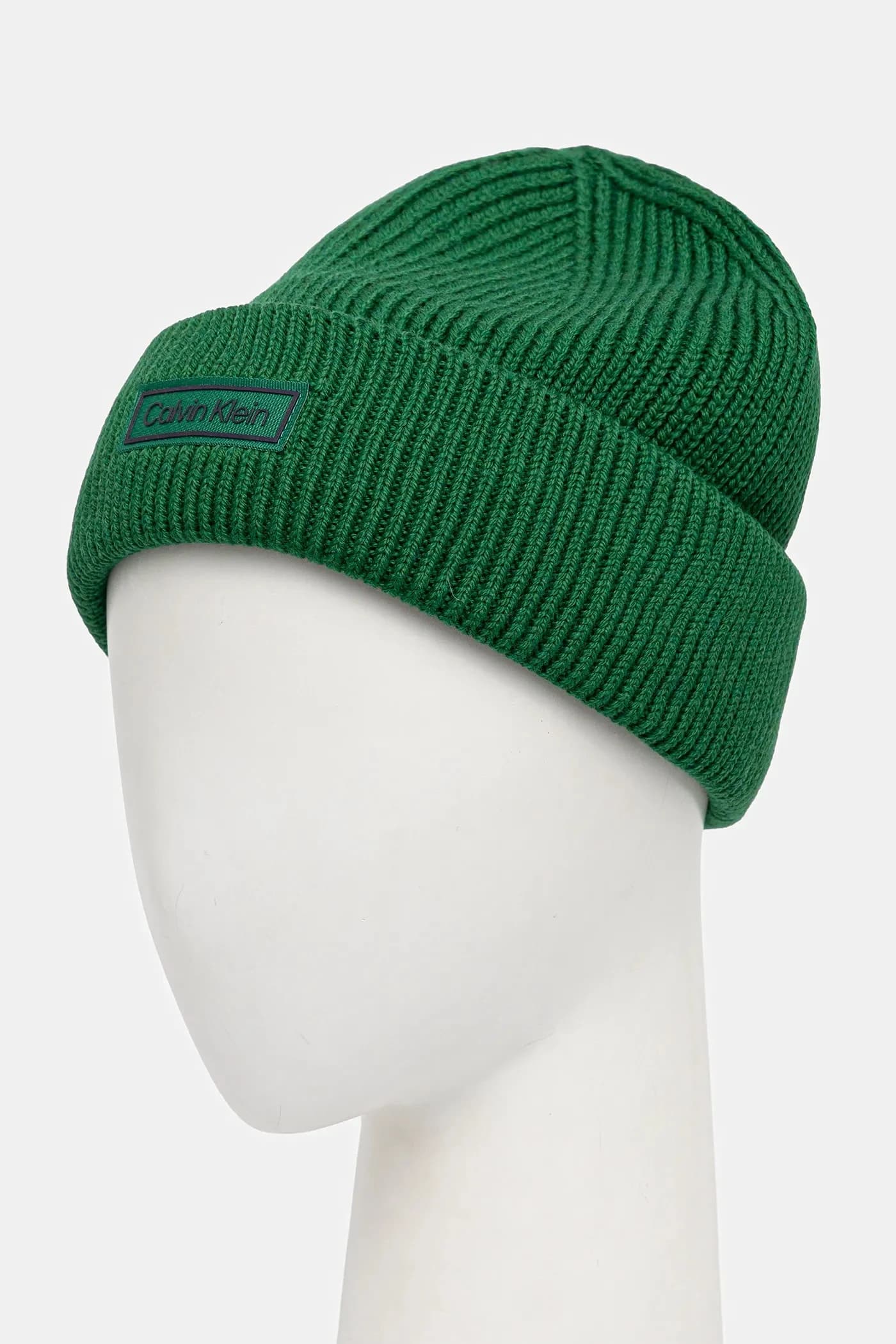 Шапка из смесовой шерсти - фото 2