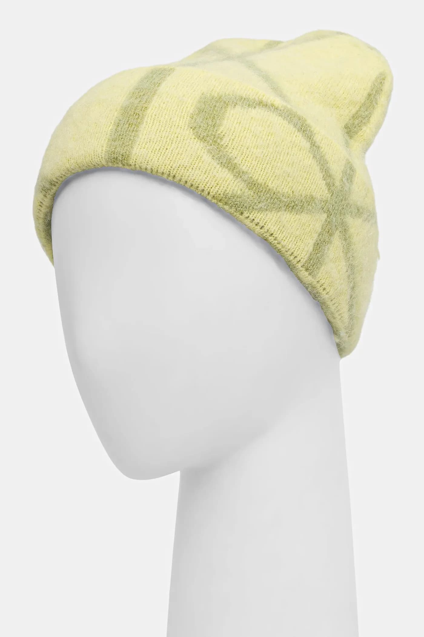 Шапка из смесовой шерсти - фото 2
