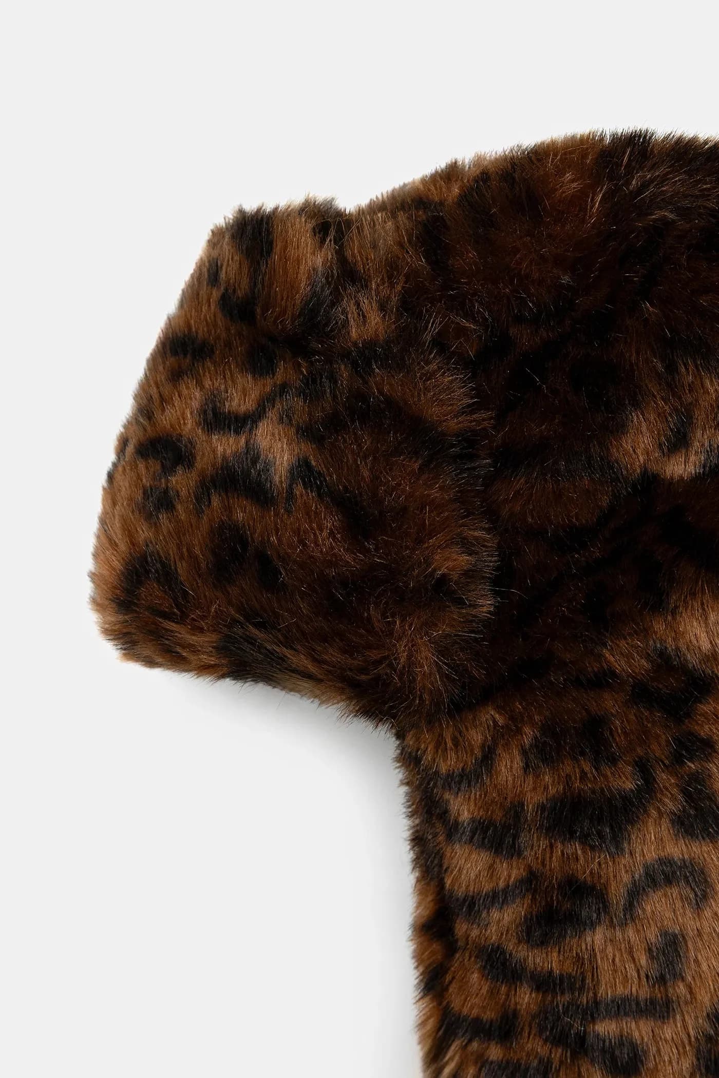 Леопардовая кепка-траппер - фото 4