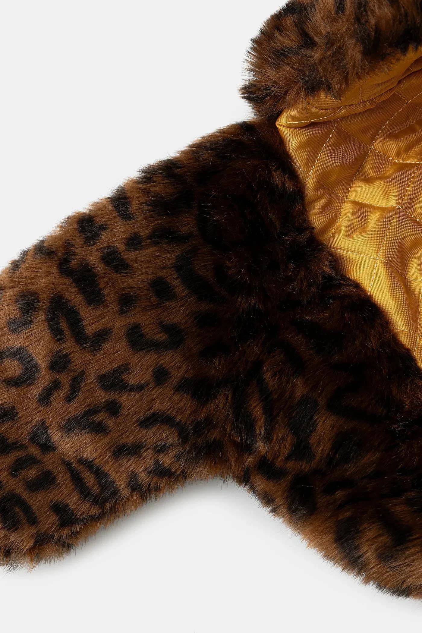 Леопардовая кепка-траппер - фото 5