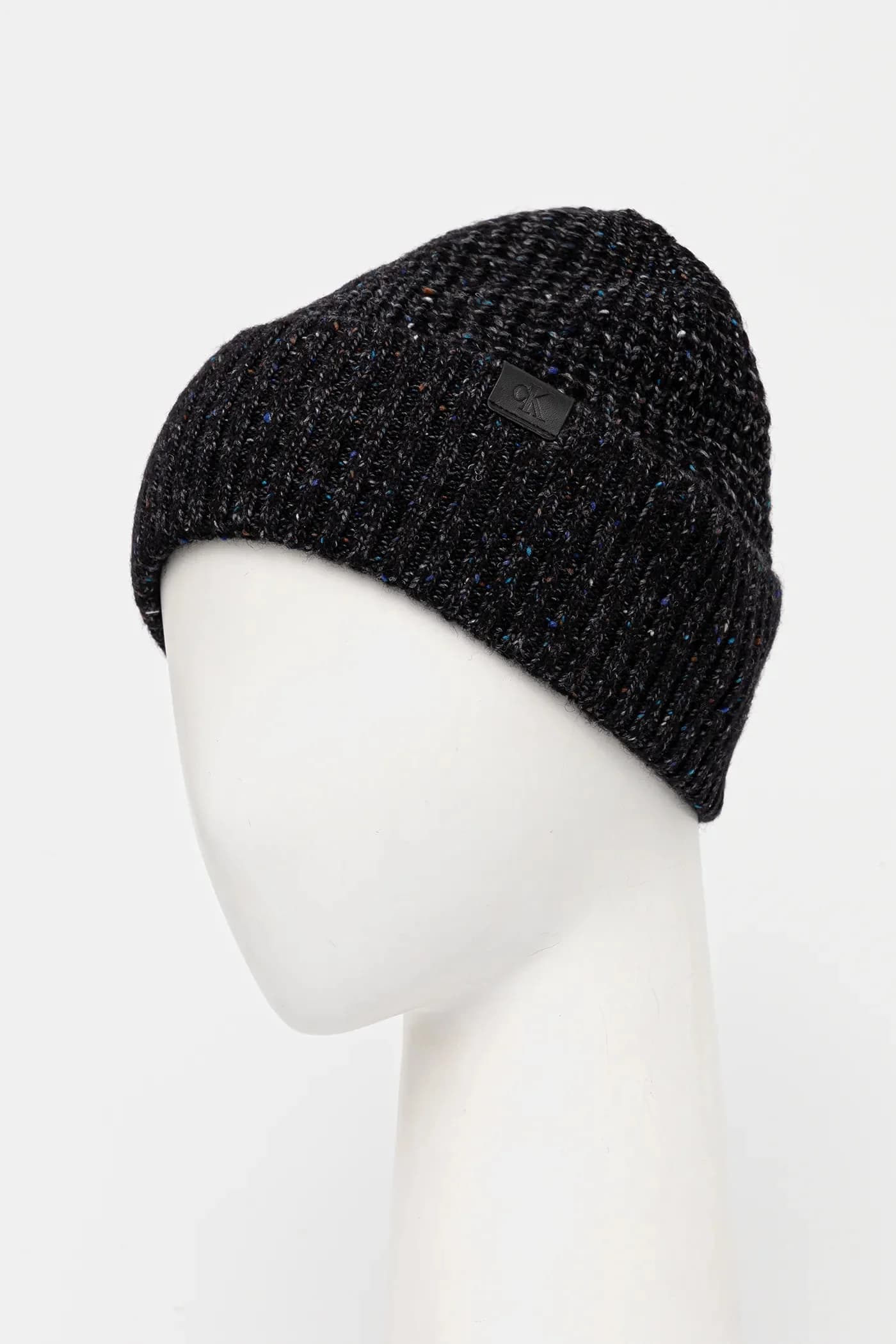 Шапка из смесовой шерсти - фото 2